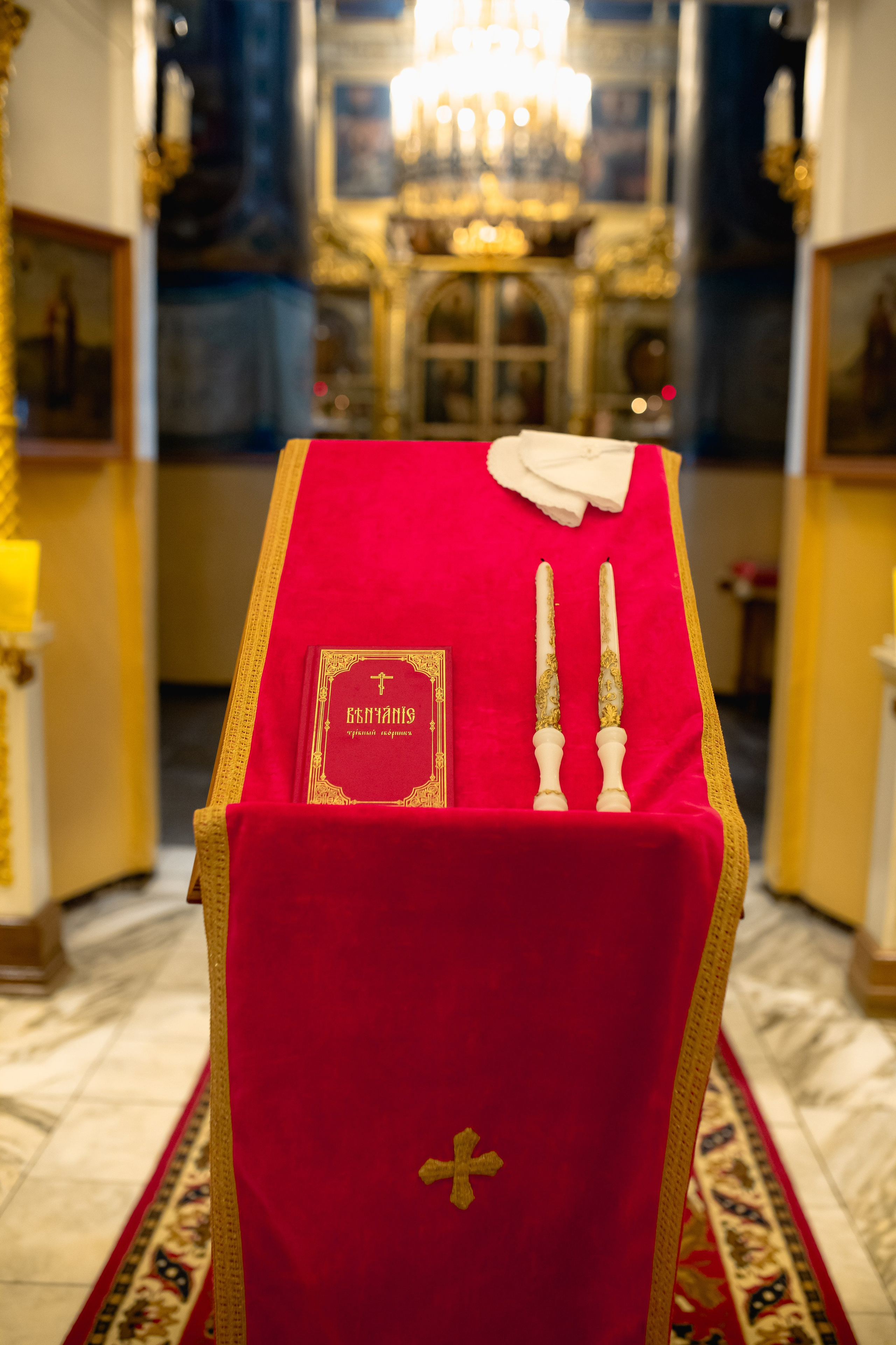 Церковь Казанской иконы Божией Матери м. Коломенское. Свадебный и семейный фотограф