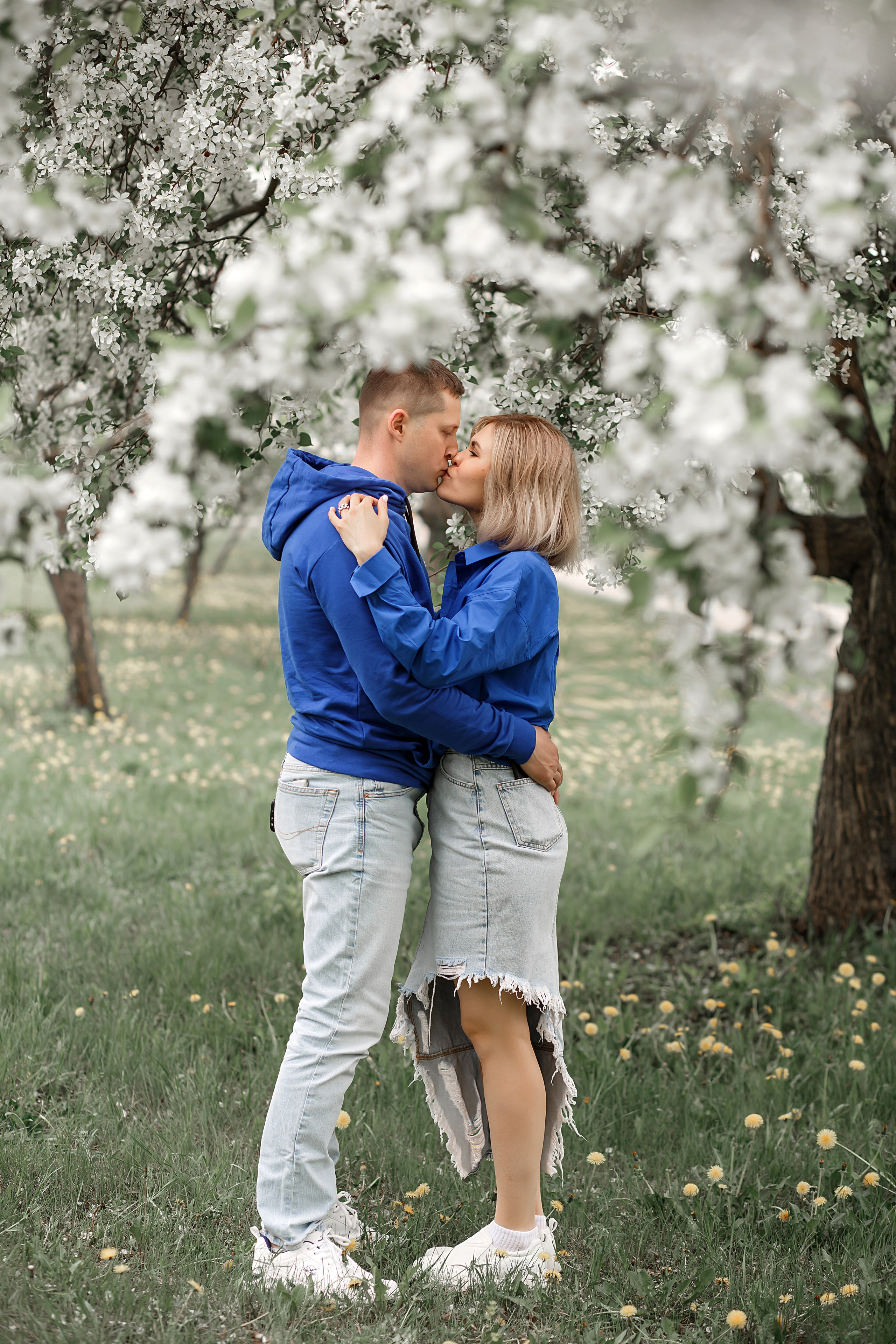 Май, цветение яблонь. Свадебный, семейный и детский фотограф Набережные Челны