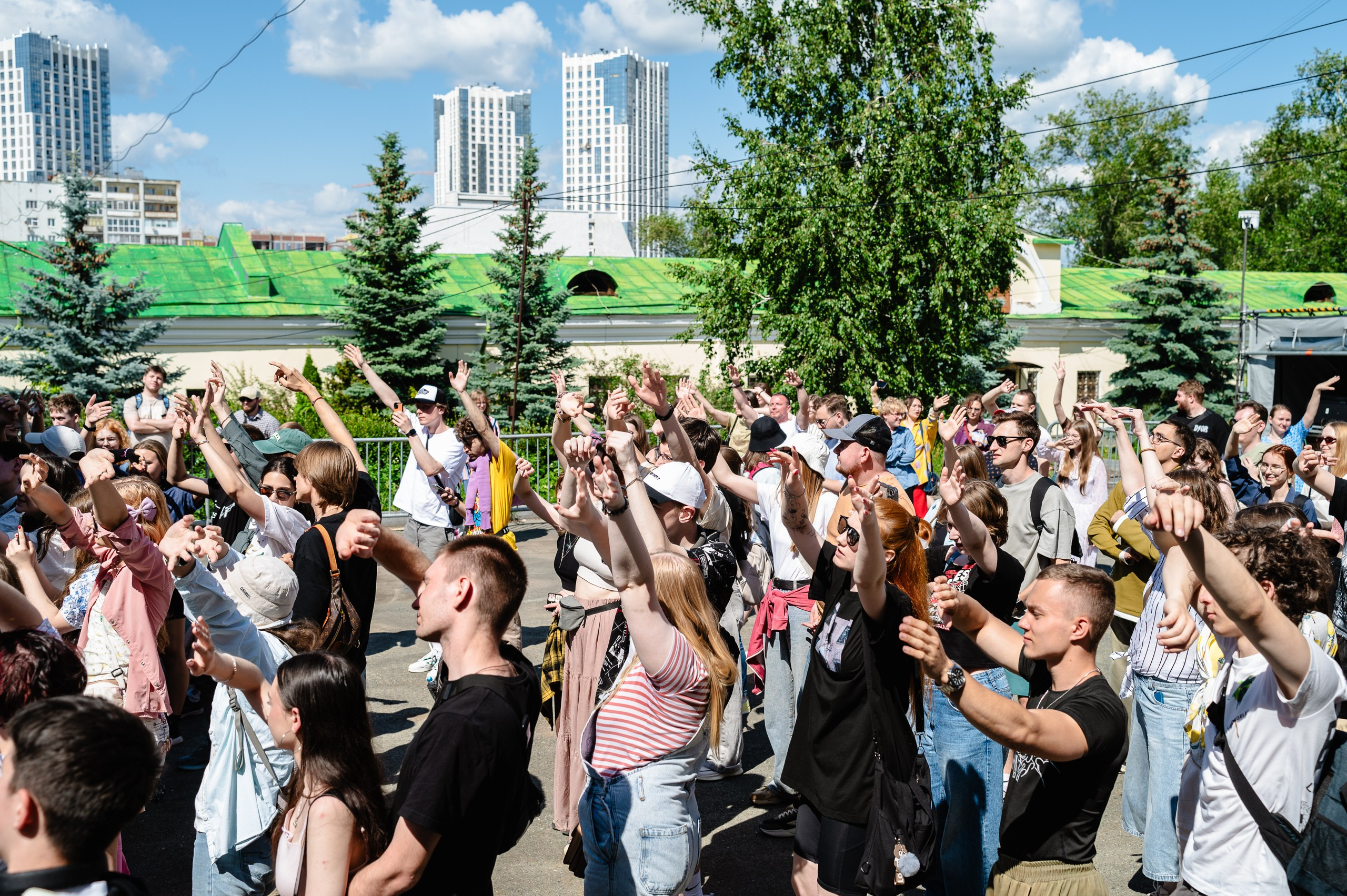 Стереолето Екатеринбург. Харитоновский парк. Репортажный и концертный фотограф Алексей Патентный в Екатеринбурге