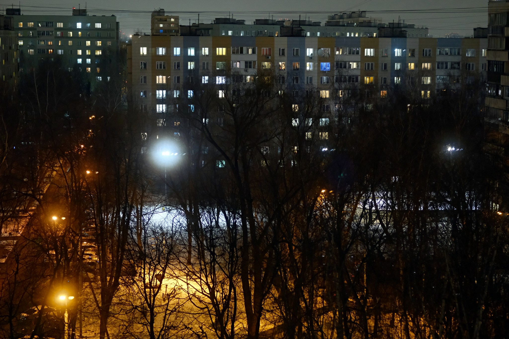 Улица, люди, жизнь…