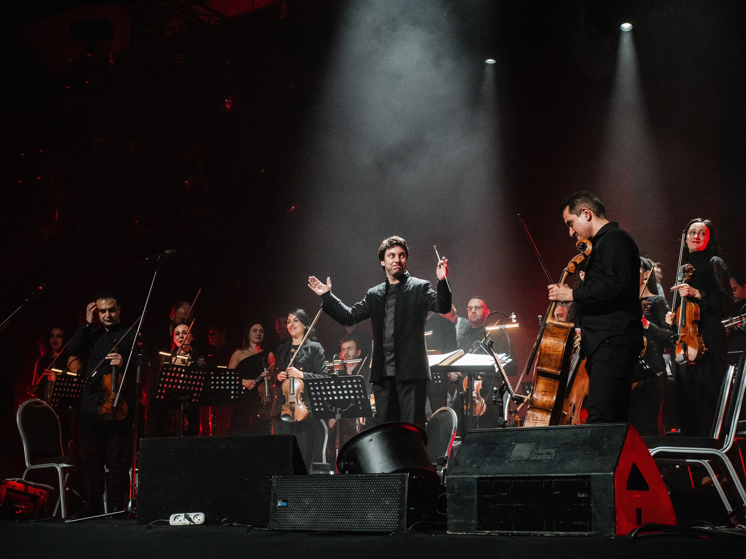 Группа Би-2. Ереван. Фотограф Ольга Махалова — Санкт-Петербург, Москва, Нижний Новгород