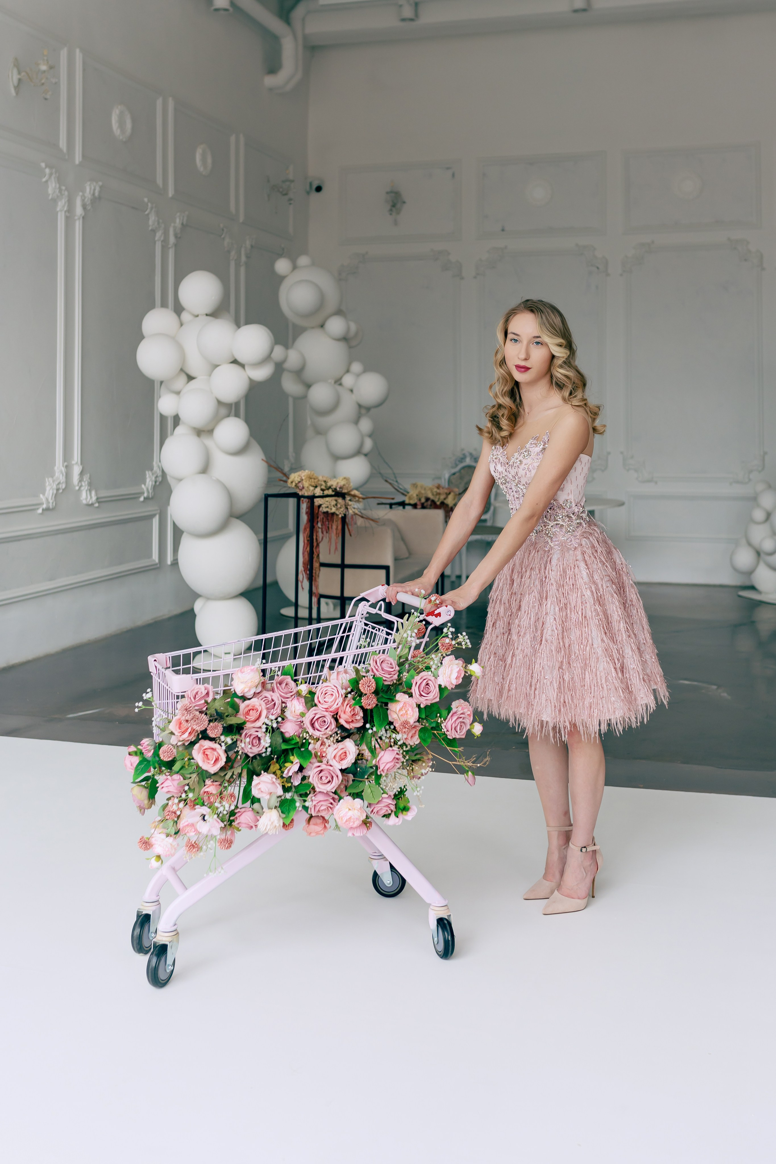 Фотосессия для магазина платьев. Фотограф Ким Наталья в Красноярске