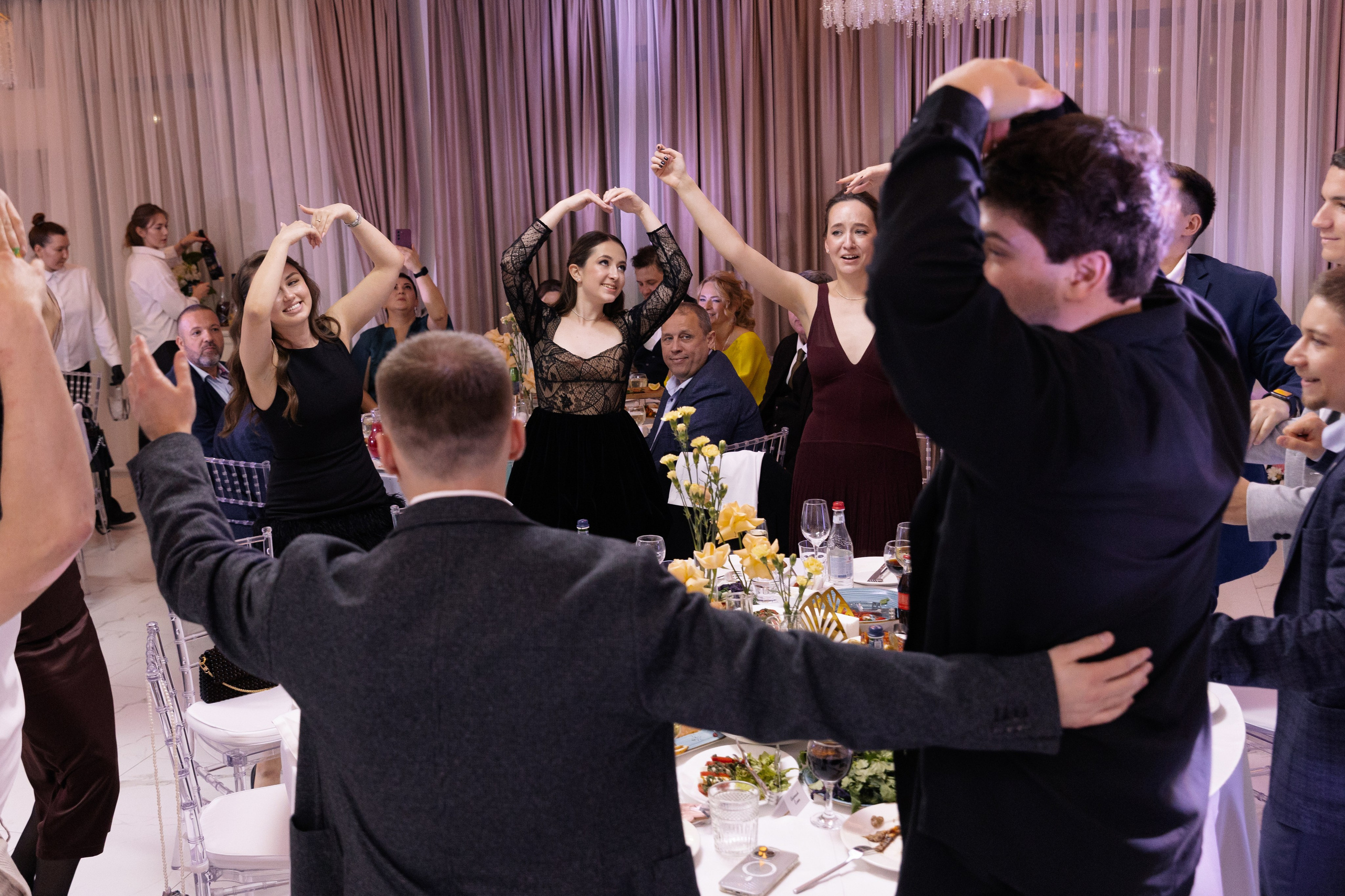 Свадебный фотограф в городе Краснодар, банкет Двин Холл. Свадебный фотограф и видеограф Краснодар, Ростов, Сочи, Новороссийск