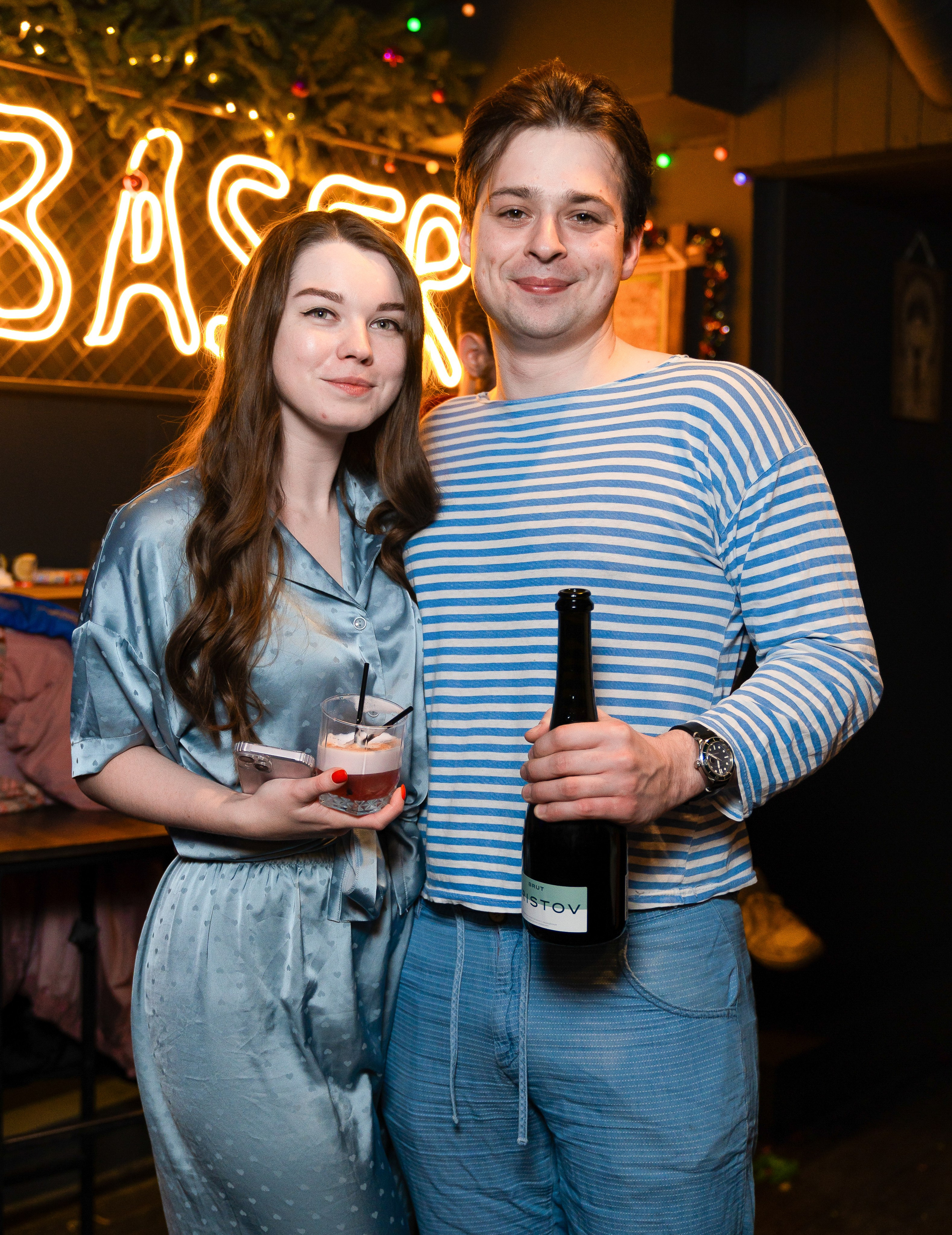 Новый год, новый год в баре Санкт-Петербург, новый год в музыкальном баре Дебошир Санкт-Петербург, новый год в Санкт-Петербурге, бар Дебошир, новый год в баре Дебошир в Санкт-Петербурге, новогодний корпоратив, корпоратив в баре Санкт-Петербург 