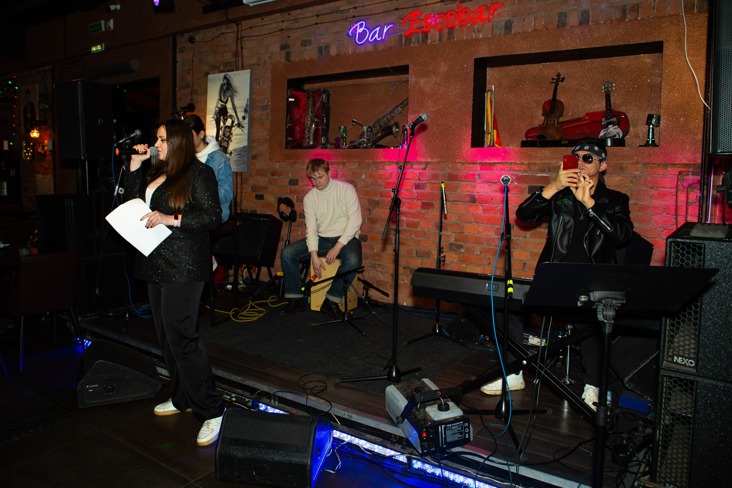 Репортажная съёмка. Женский фотограф в Москве