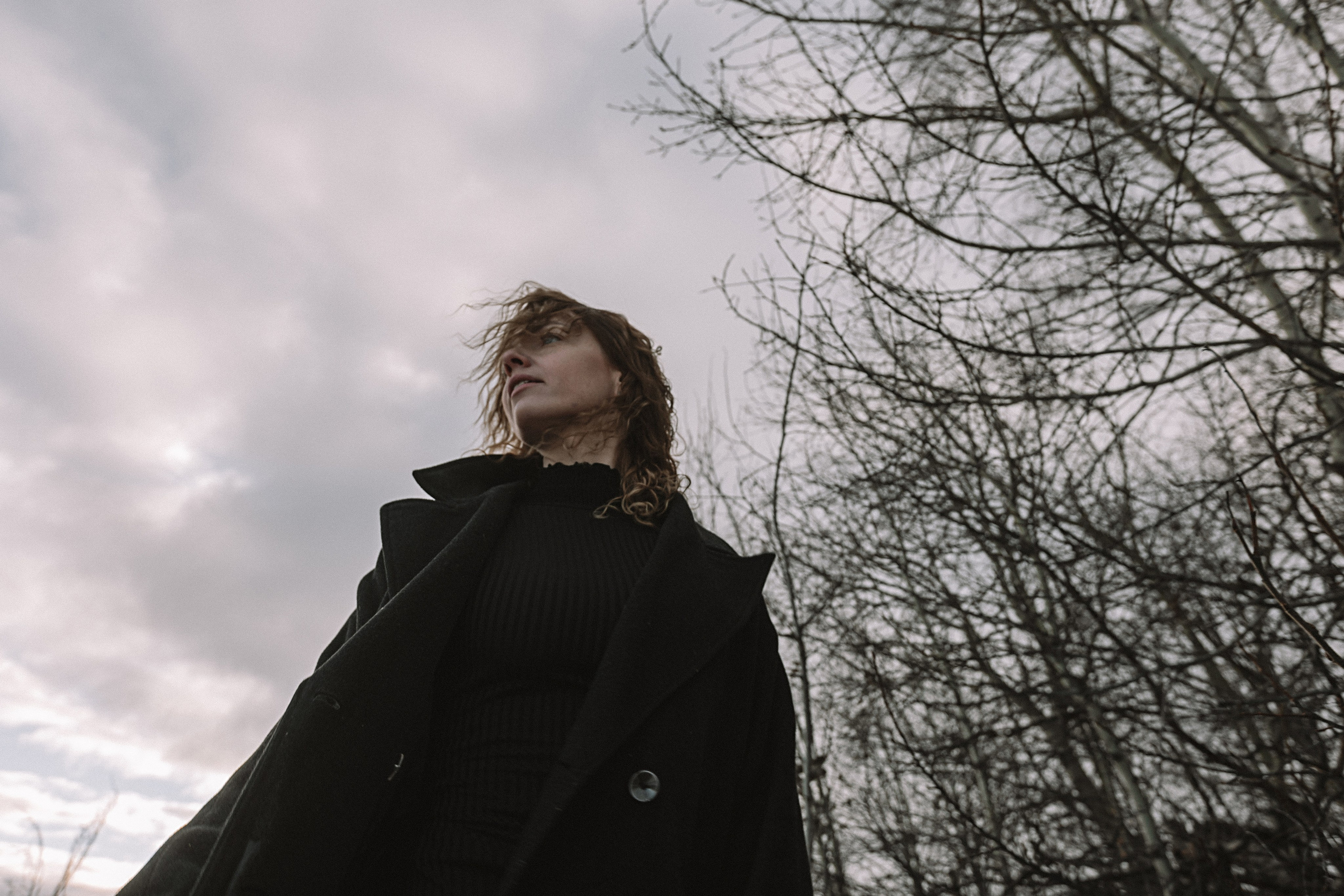 Меланхолия (поле). Семейный фотограф Тюмень, фотограф на роды Салмина Мария