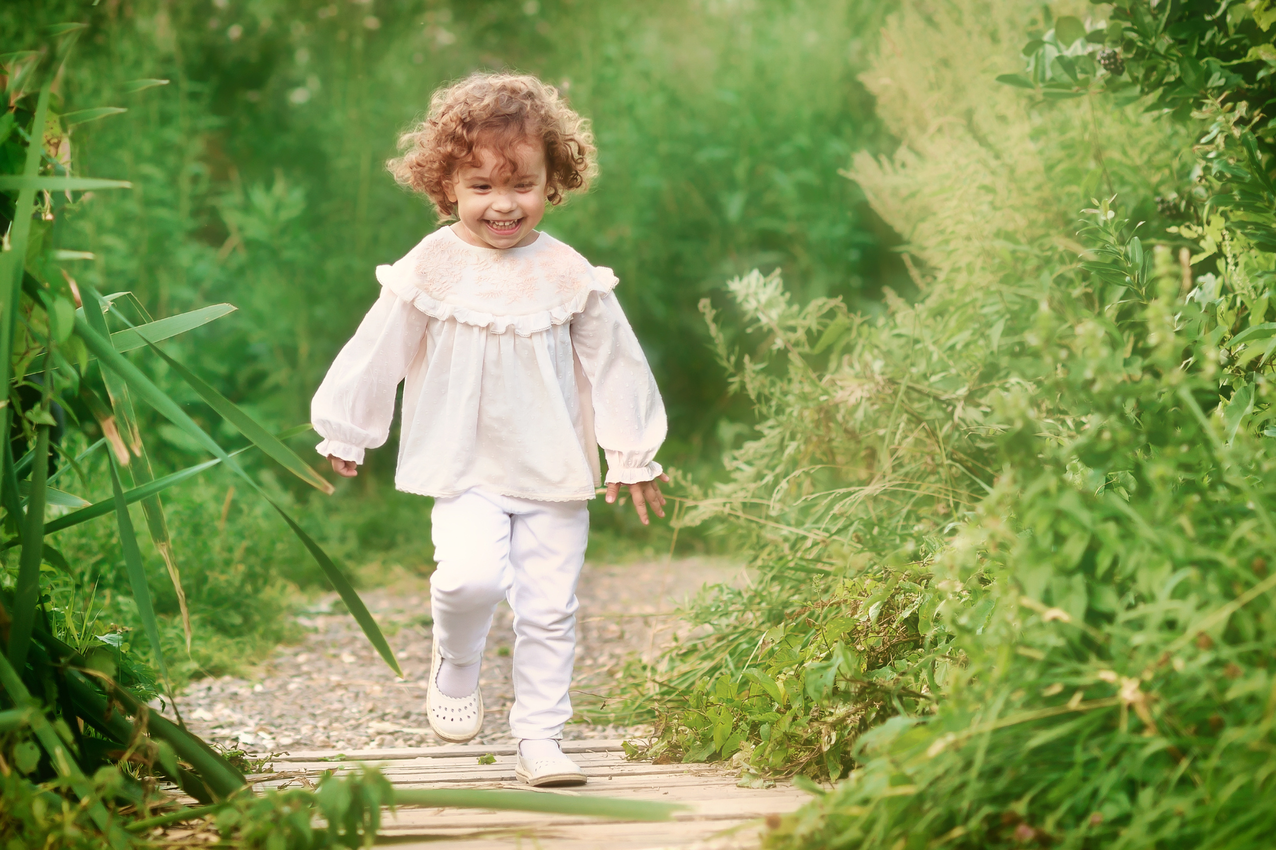 Вика. Мир на берегу пруда. Актерское и модельное портфолио. Фотограф в Москве Екатерина Коломеец