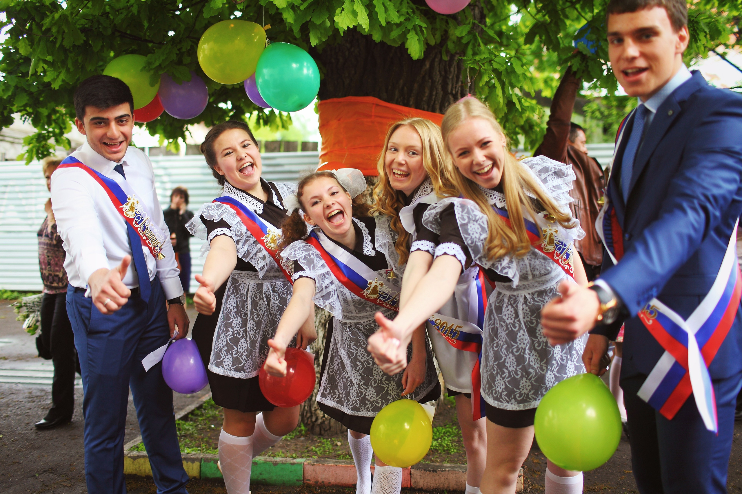 Портфолио фотографа на последний звонок. Свадебный и репортажный фотограф в Ярославле и Санкт-Петербурге Роман Микрюков