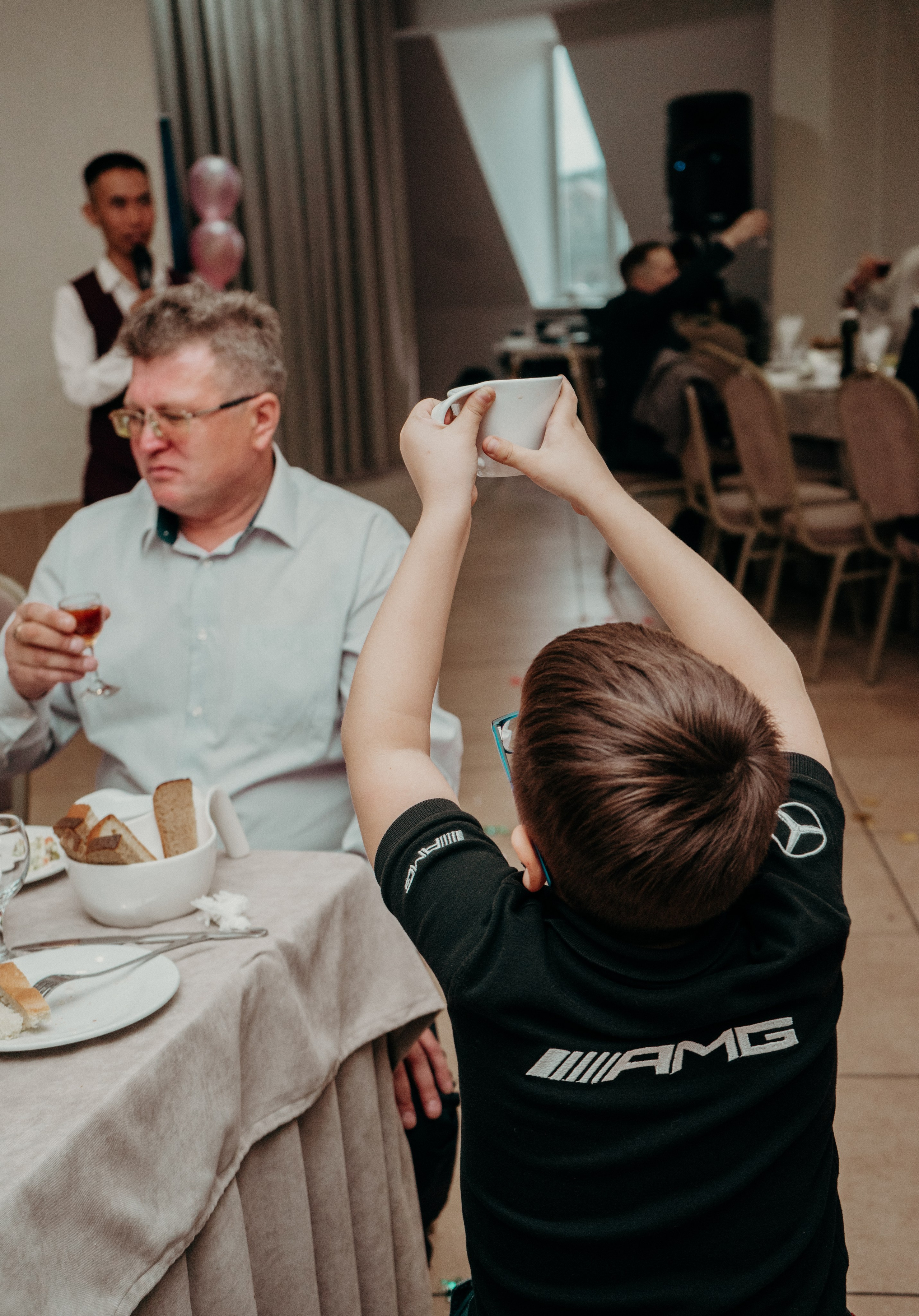 Фотографии с свадебного банкета Якова и Екатерины. Фотограф в Улан-Удэ. Свадебный фотограф в Улан-Удэ