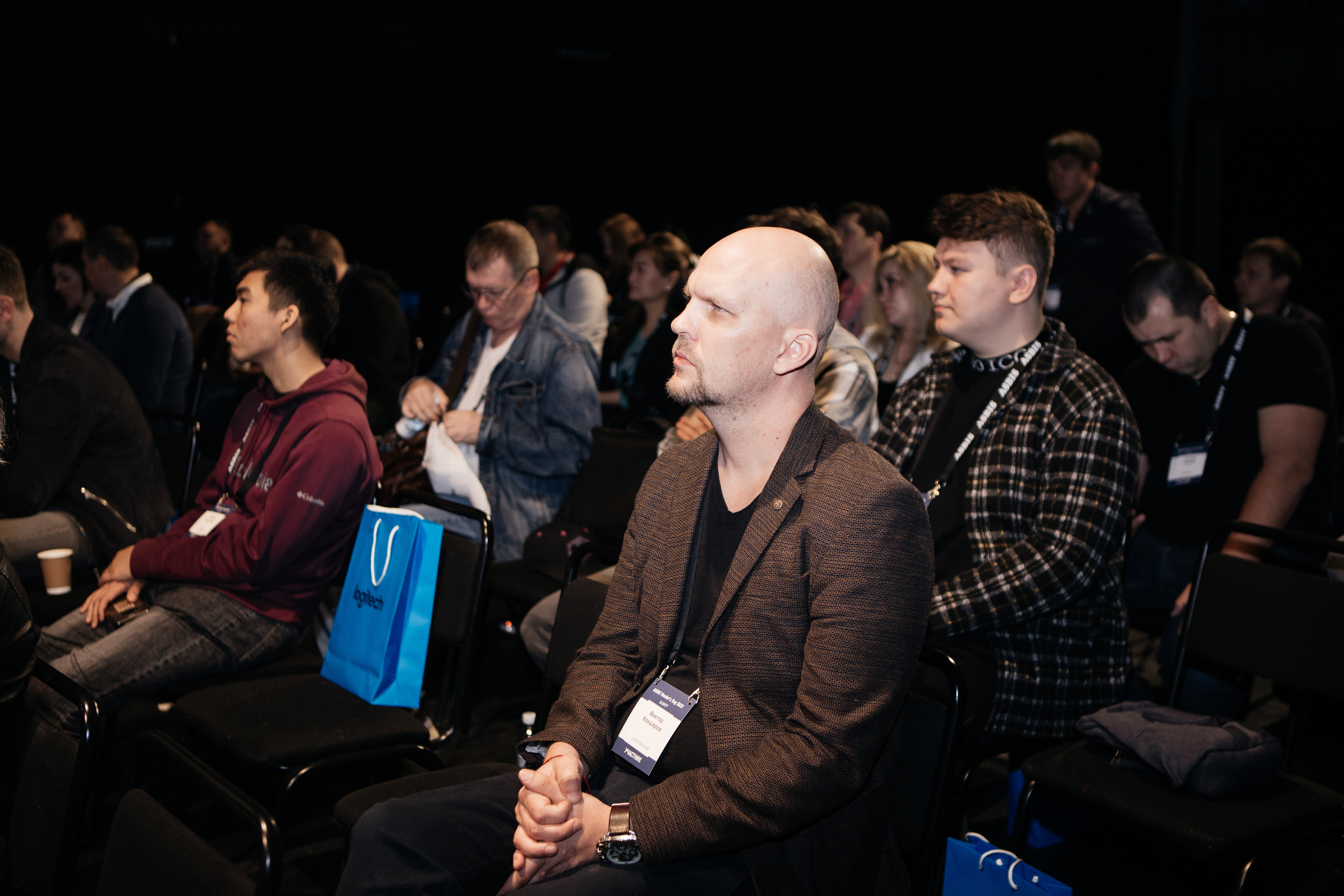 Фото отчет мероприятии в Алматы. Фотограф в Алматы Сиражев Карымсак. Фотосессия, бизнес портреты