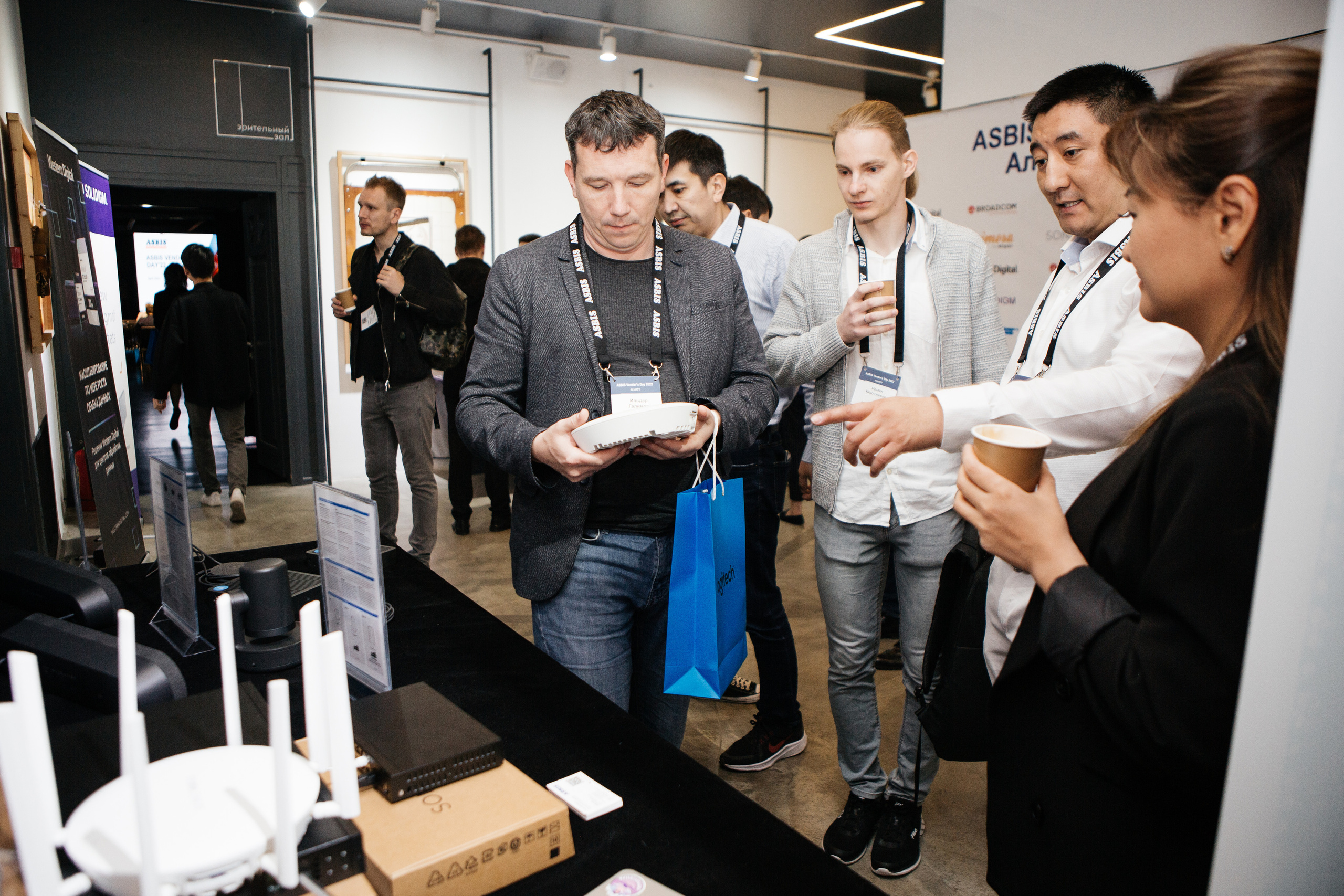 Фото отчет мероприятии в Алматы. Фотограф в Алматы Сиражев Карымсак. Фотосессия, бизнес портреты