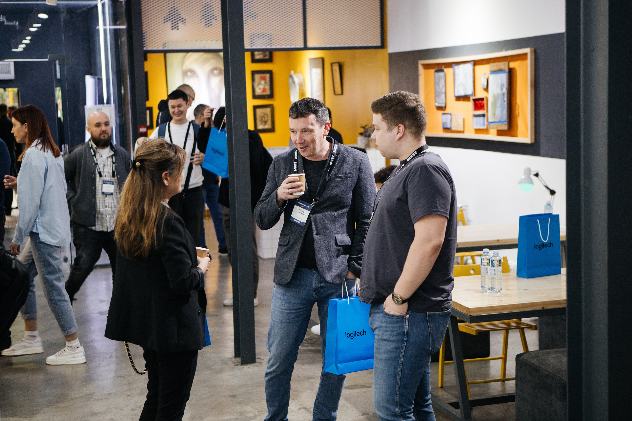 Фото отчет мероприятии в Алматы. Фотограф в Алматы Сиражев Карымсак. Фотосессия, бизнес портреты