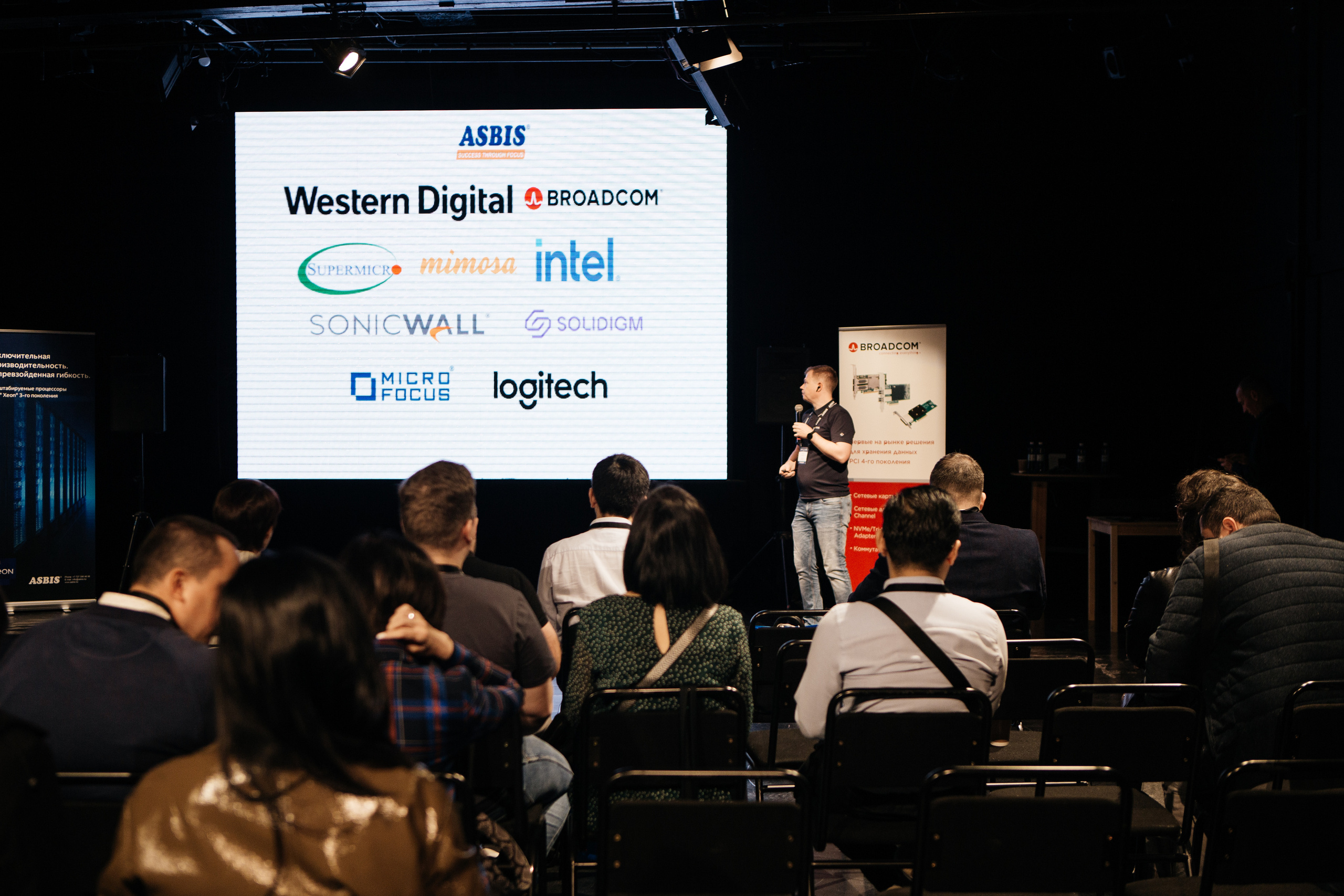 Фото отчет мероприятии в Алматы. Фотограф в Алматы Сиражев Карымсак. Фотосессия, бизнес портреты