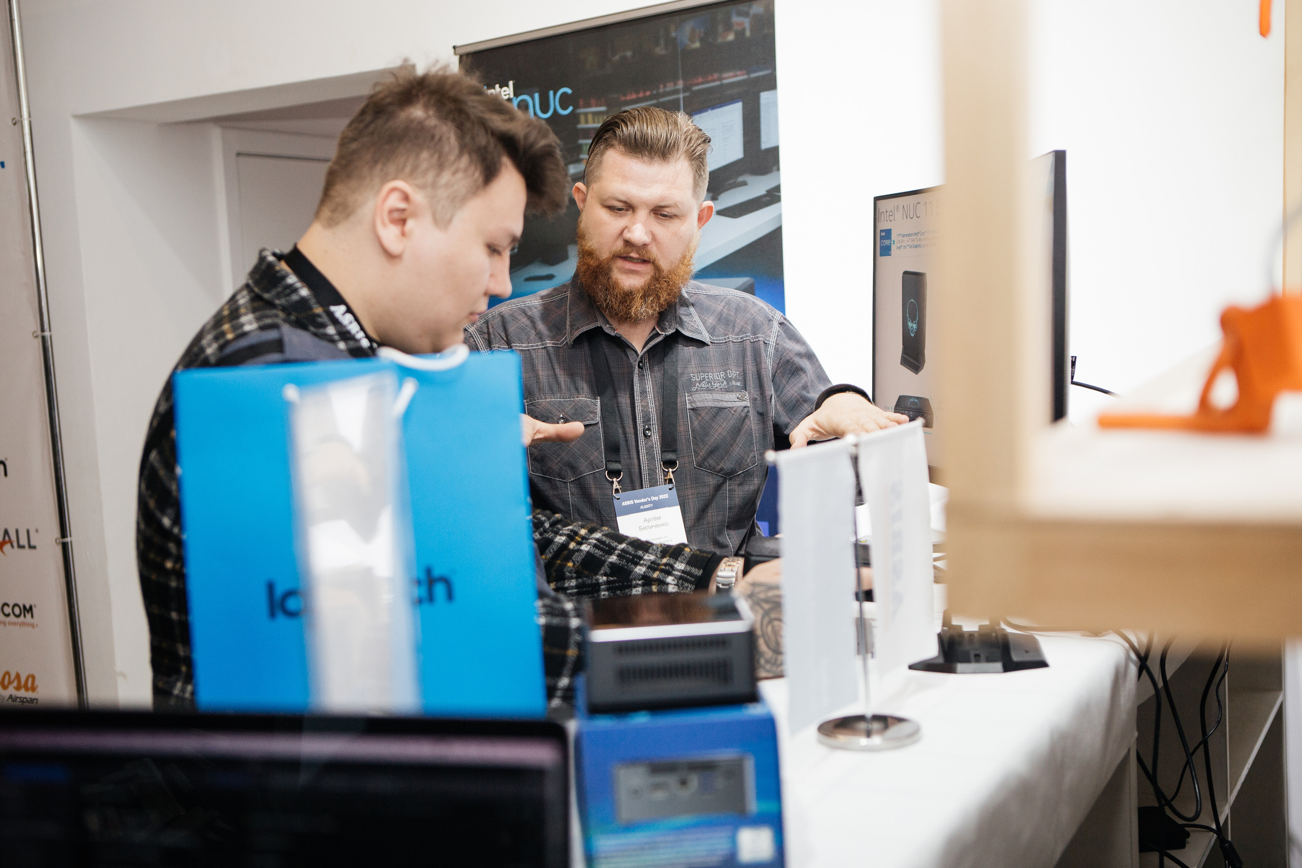 Фото отчет мероприятии в Алматы. Фотограф в Алматы Сиражев Карымсак. Фотосессия, бизнес портреты