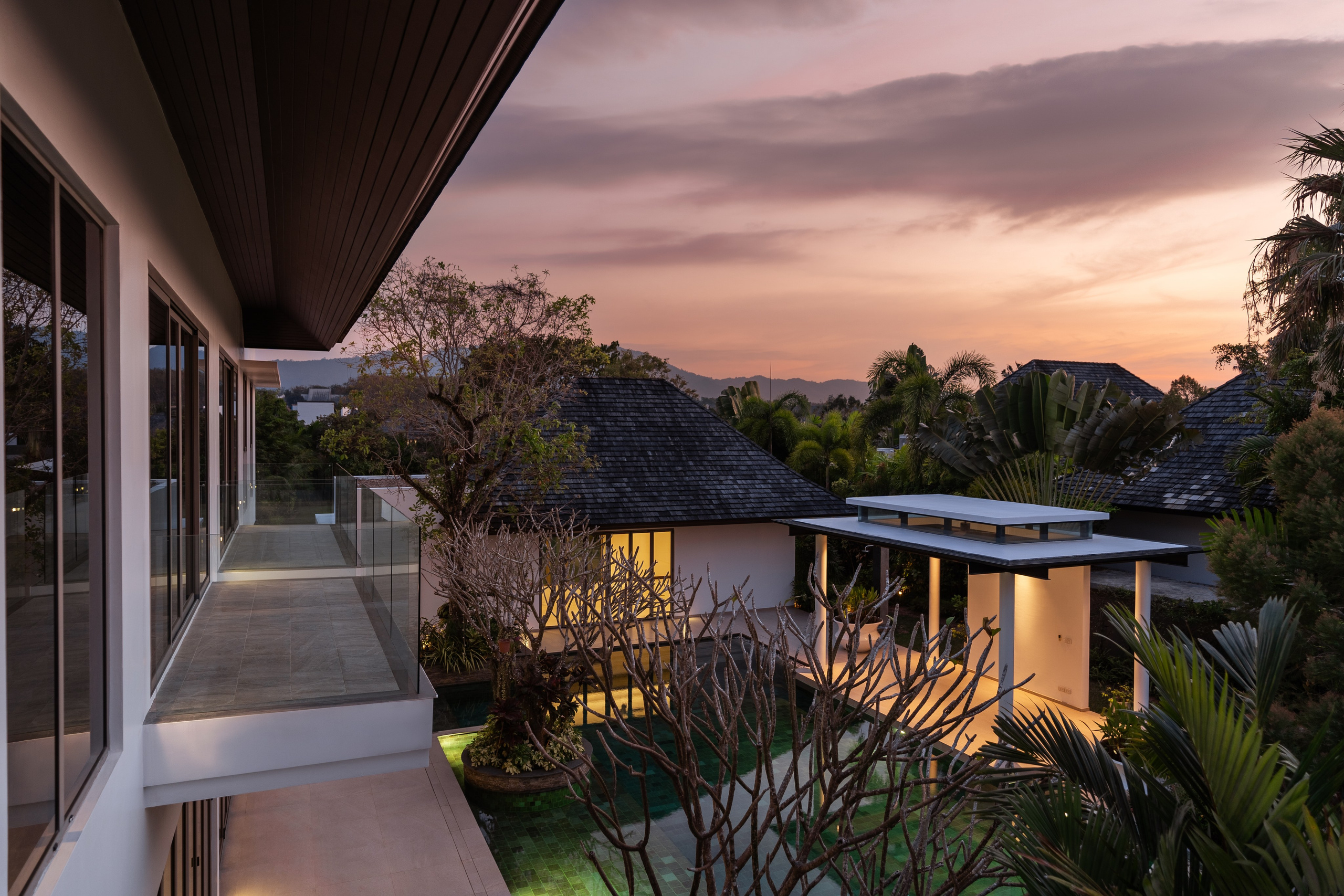 Interior real estate photography in Phuket — professional photos and videos. Yan Dolmatov — Photographer, Videographer, and Producer in Phuket