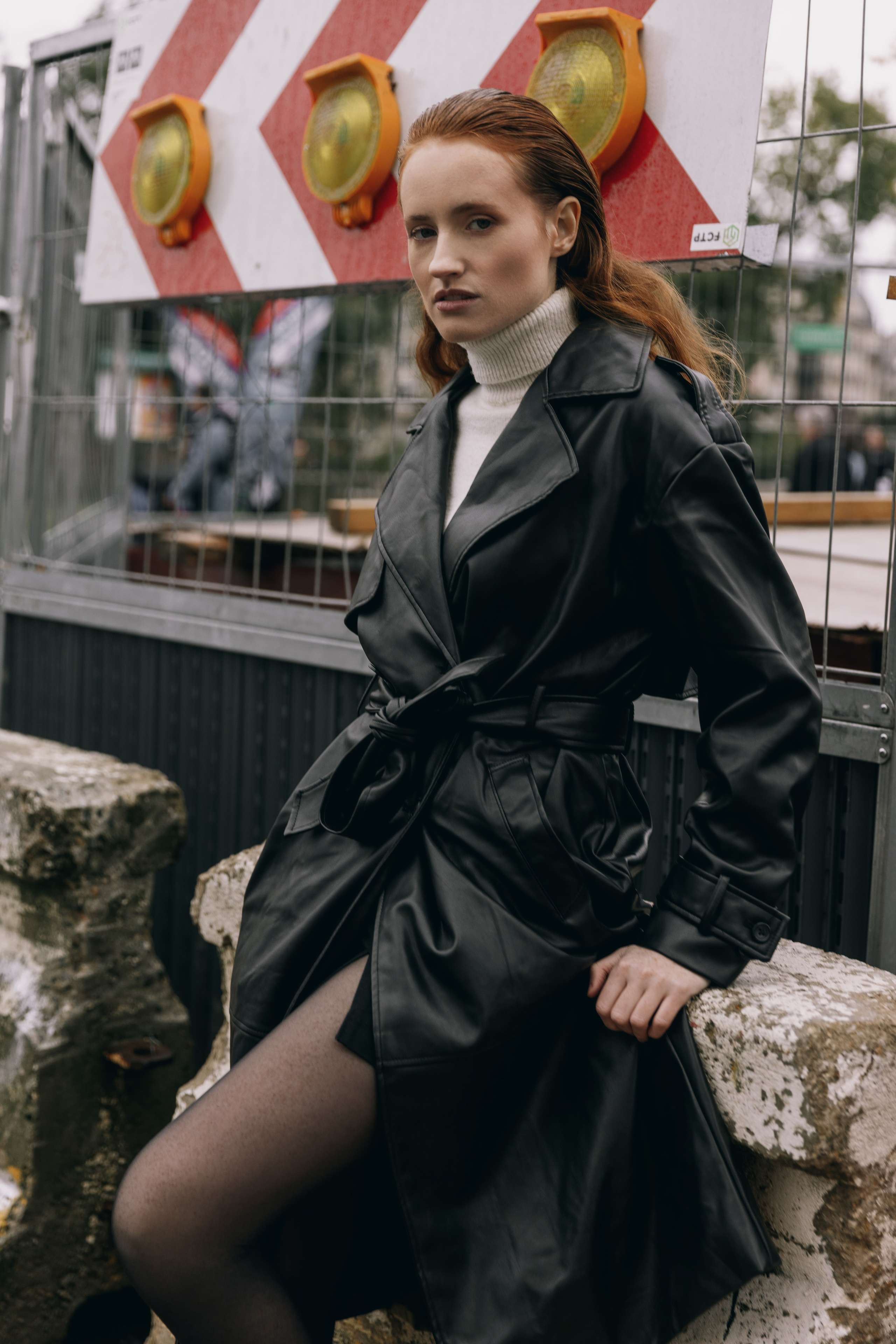 Femme fatale. Photographer in Paris