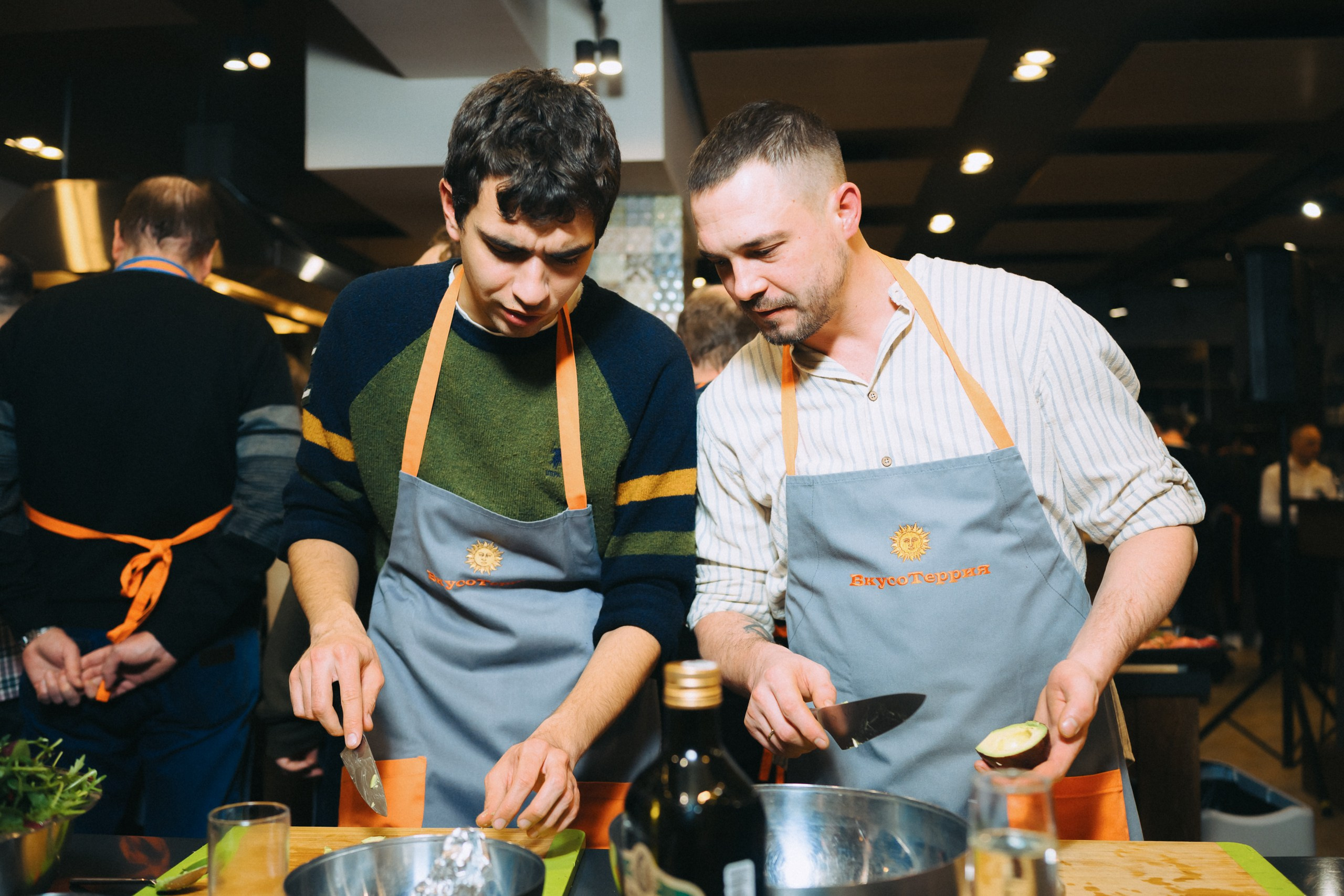 Корпоративы (сборник). Komonev