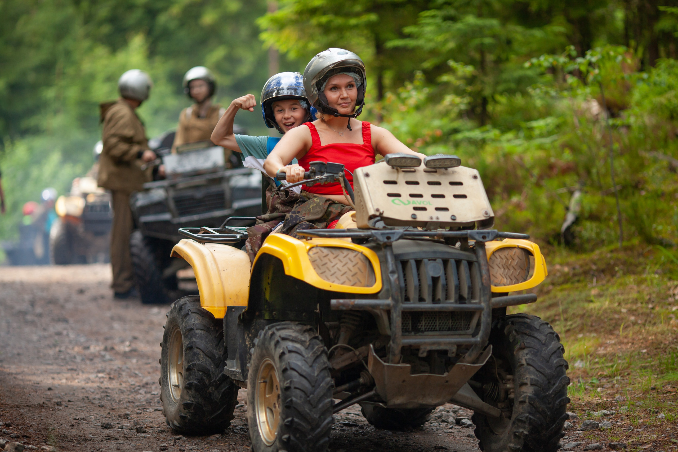 Ленгазспецстрой — День семьи. Двойняшки-фотографы Анна и Анастасия в Санкт-Петербурге