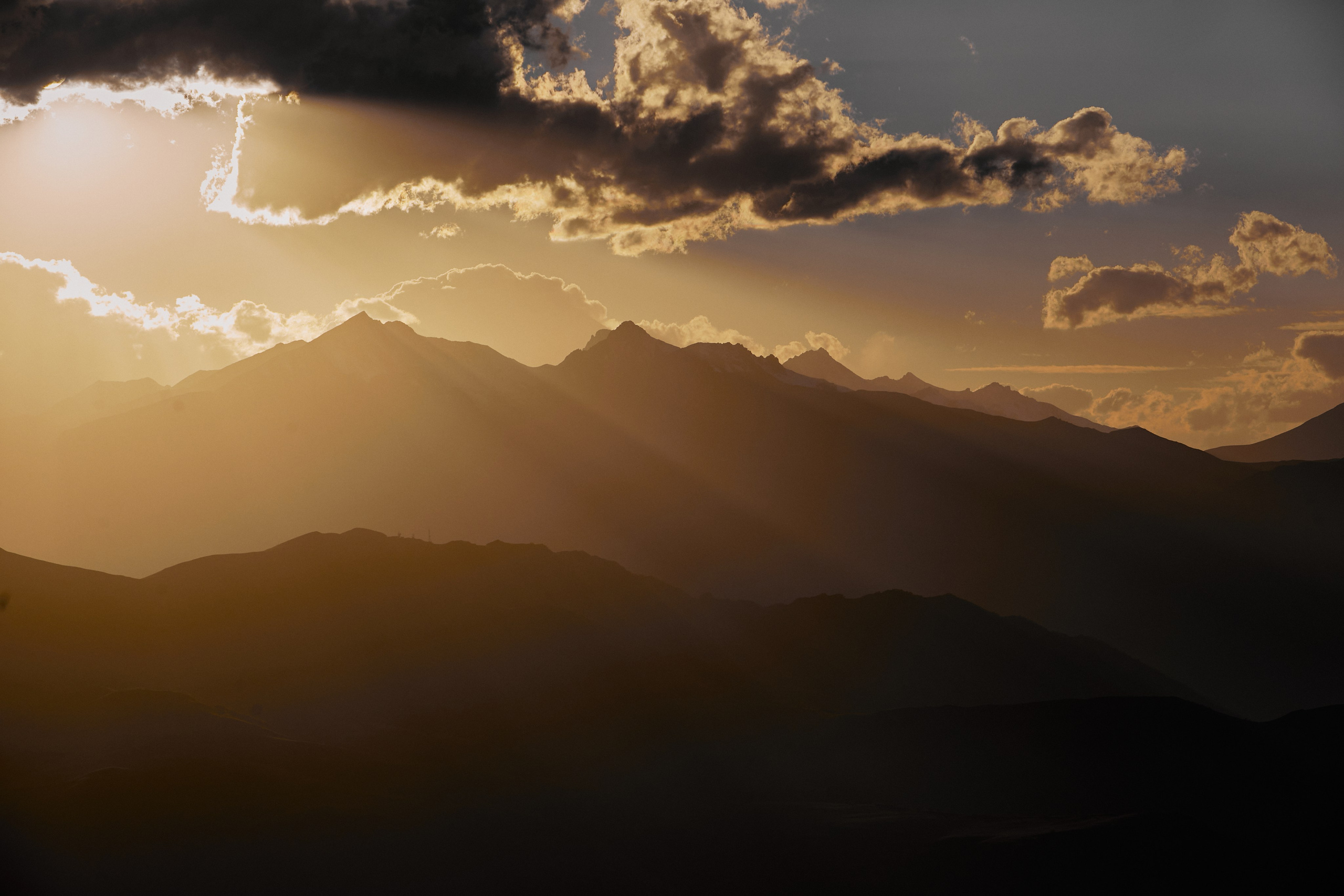 Лха 2500. Фотограф Продюсер в горах КБР / Москва  Нальчик Горы