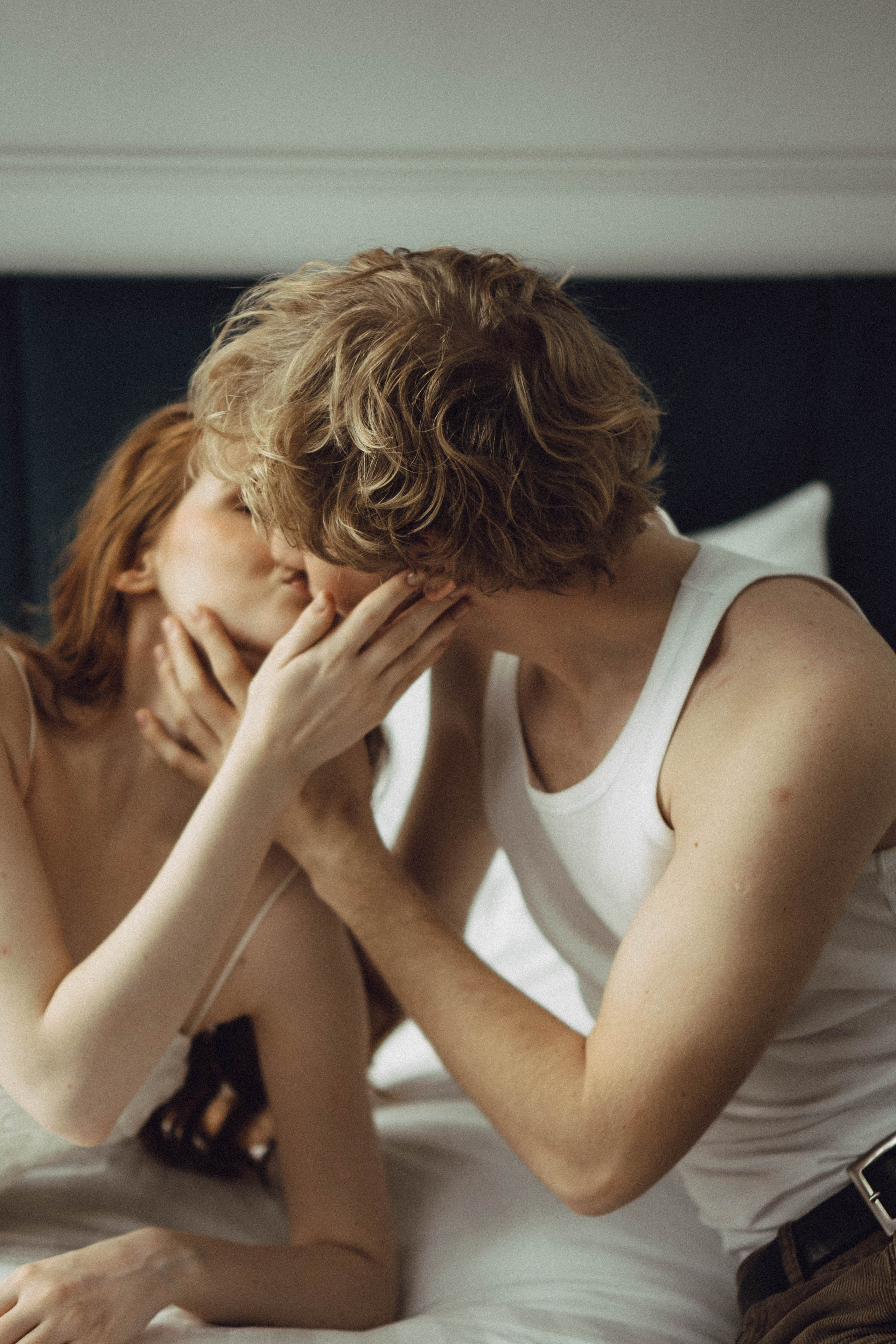 СВАДЕБНАЯ СЬЕМКА В ОТЕЛЕ. СБОРЫ ЖЕНИХА И НЕВЕСТЫ И ТАКЖЕ ТОР И ПОДГОТОВКА К ПРОГУЛКЕ. Профессиональный фотограф, Санкт-Петербург — Виктория Богомолова