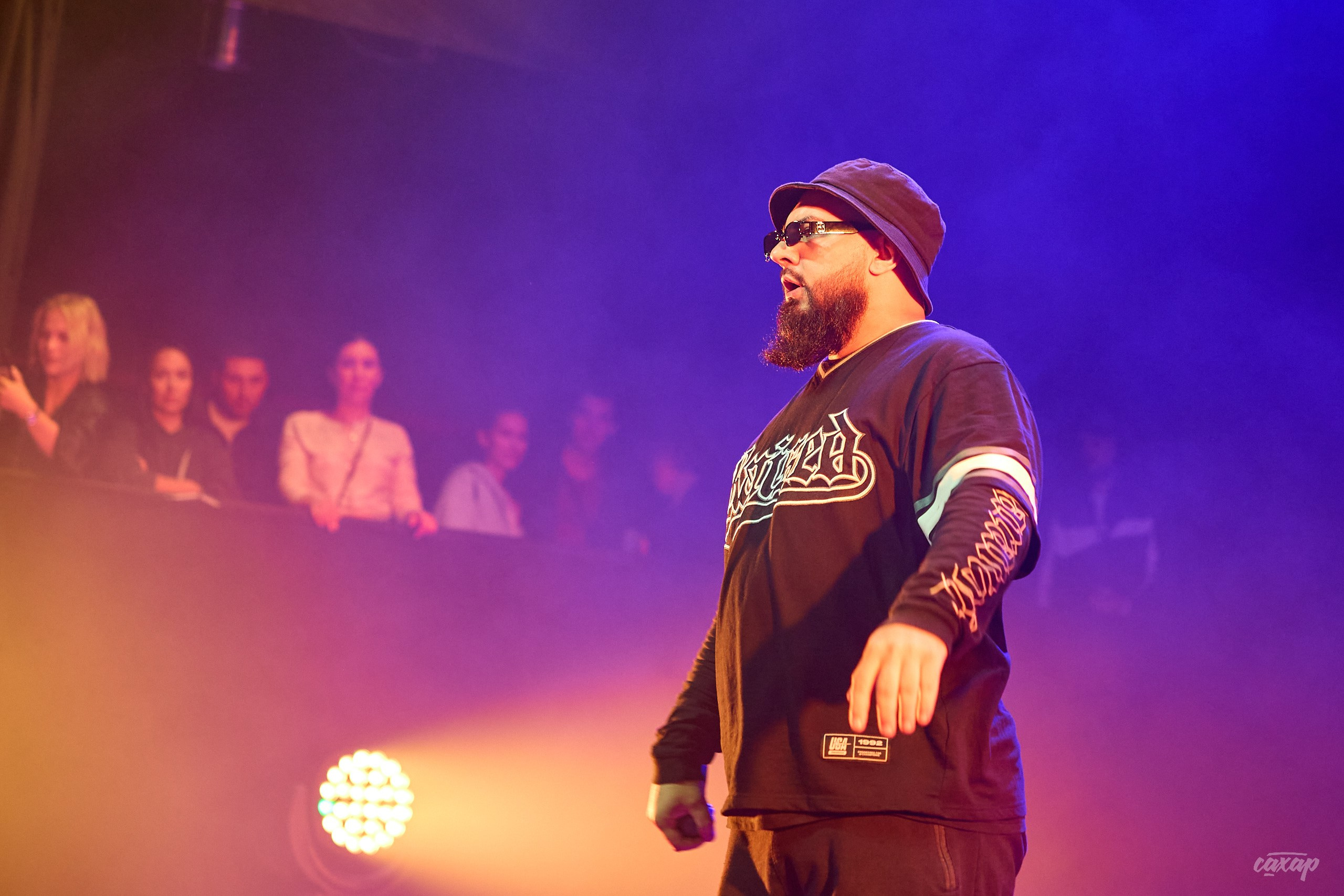 ONYX. Профессиональный фотограф в Екатеринбурге Юра Сахар