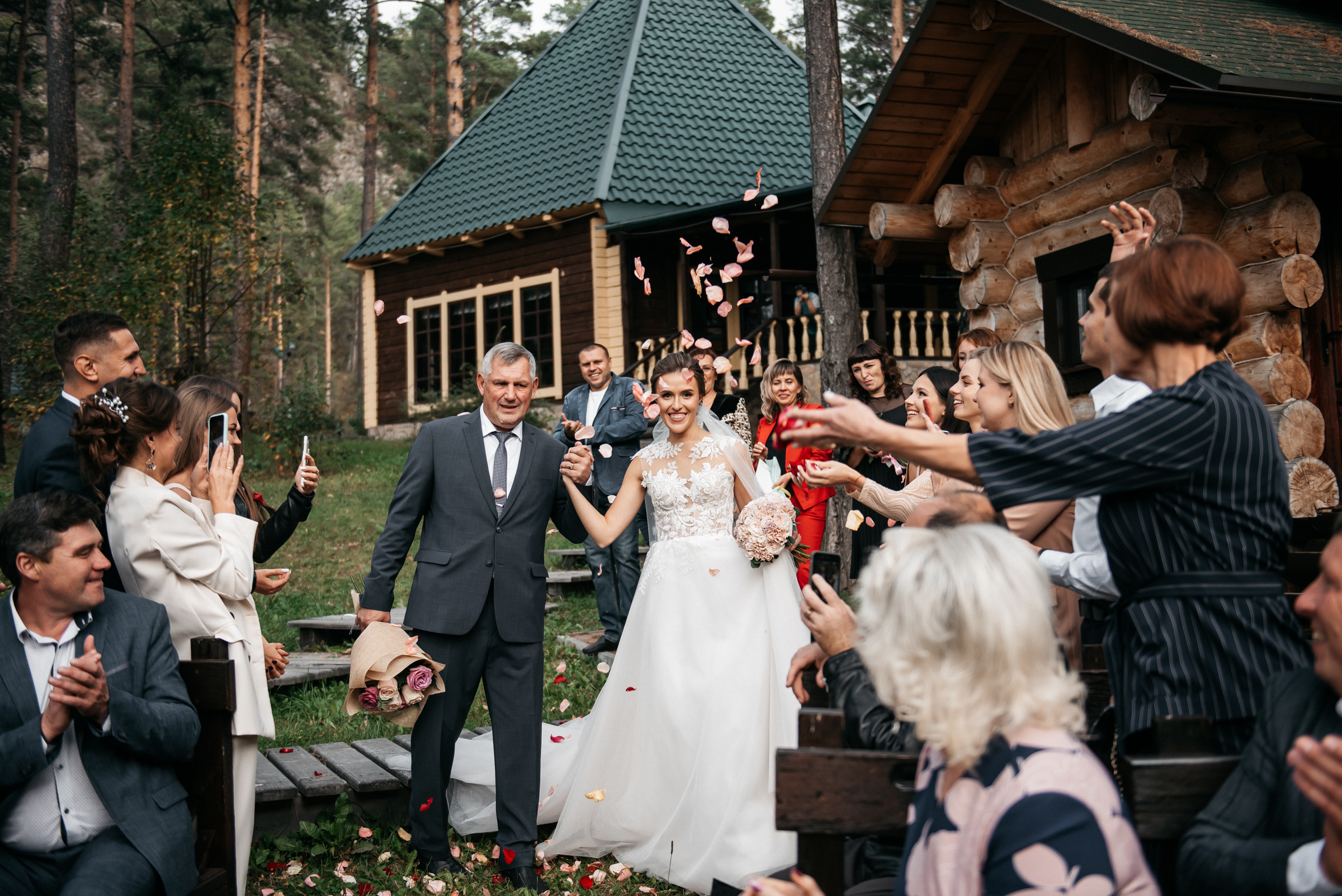 Серегей и Екатерина, Алтай. Свадебный фотограф Наталья Доронина