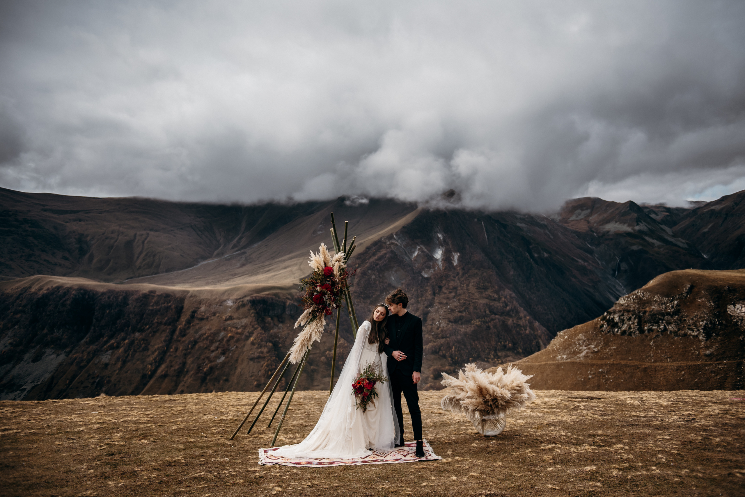Георг и Сали, Грузия, Гудаури 2018. Свадебный фотограф Наталья Доронина