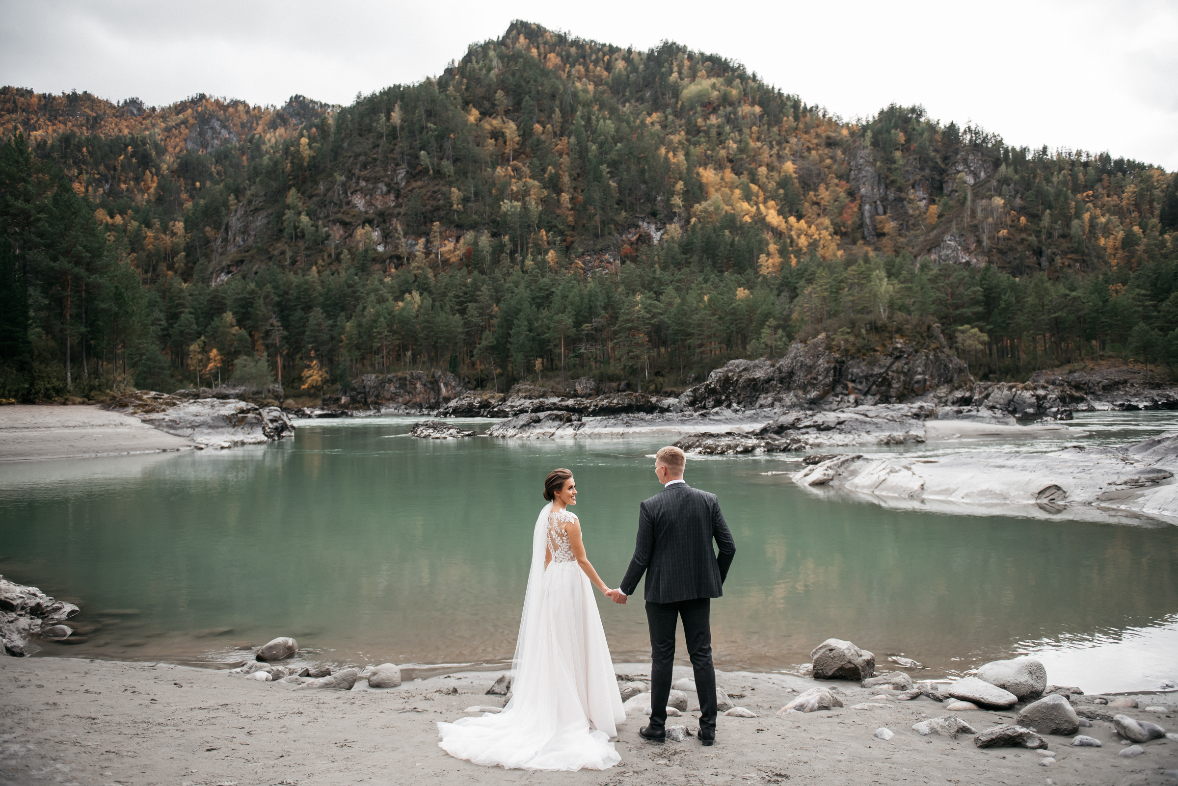 Серегей и Екатерина, Алтай. Свадебный фотограф Наталья Доронина