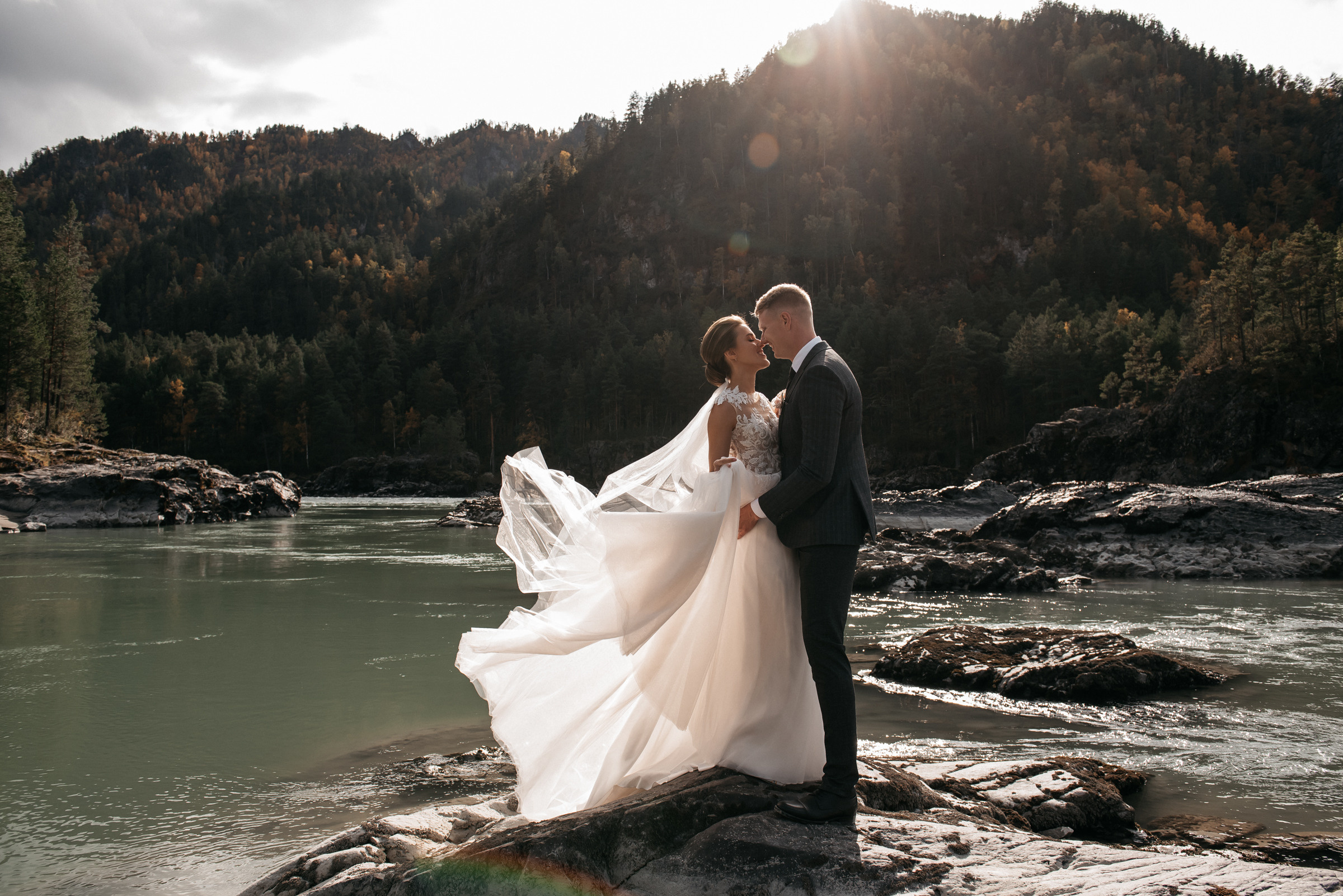 Серегей и Екатерина, Алтай. Свадебный фотограф Наталья Доронина