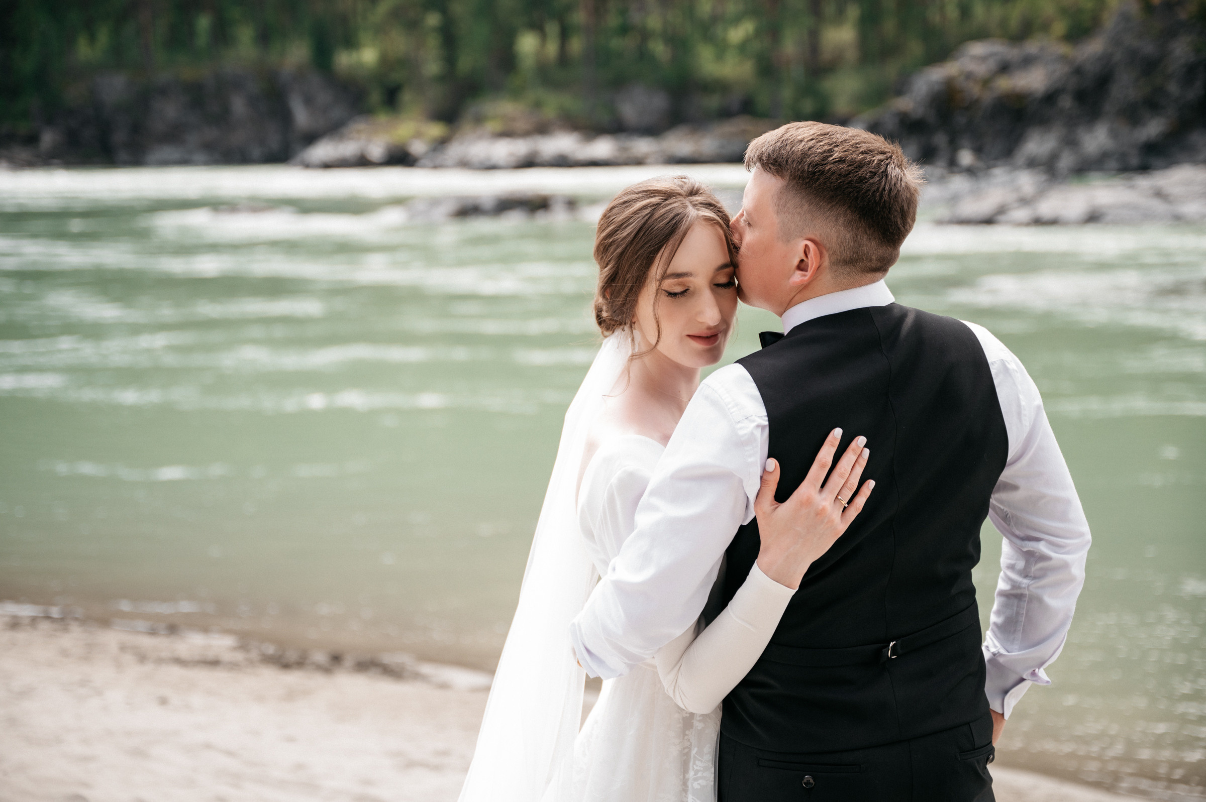 Анатолий и Юлия, Алтай 2022. Свадебный фотограф Наталья Доронина