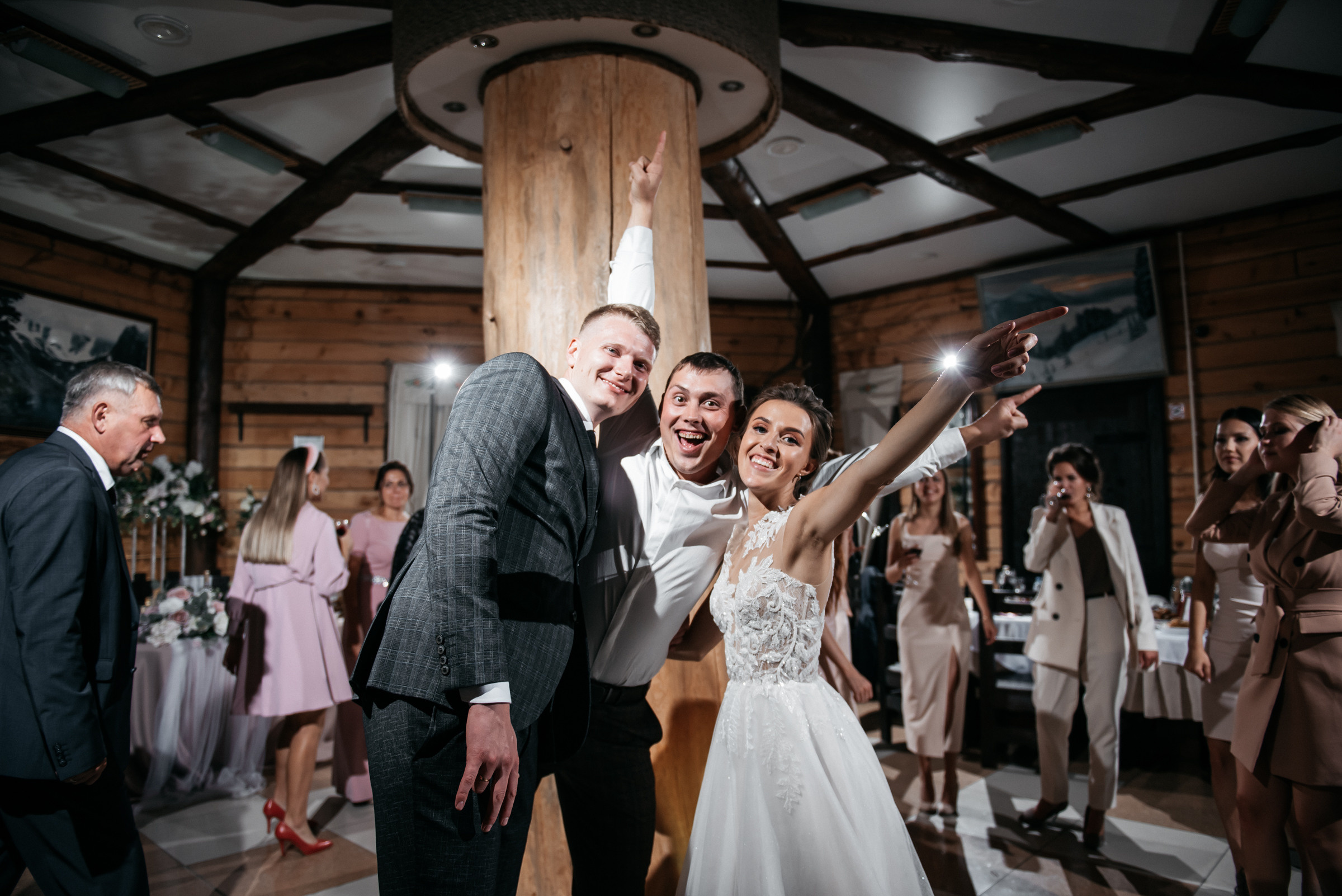 Серегей и Екатерина, Алтай. Свадебный фотограф Наталья Доронина