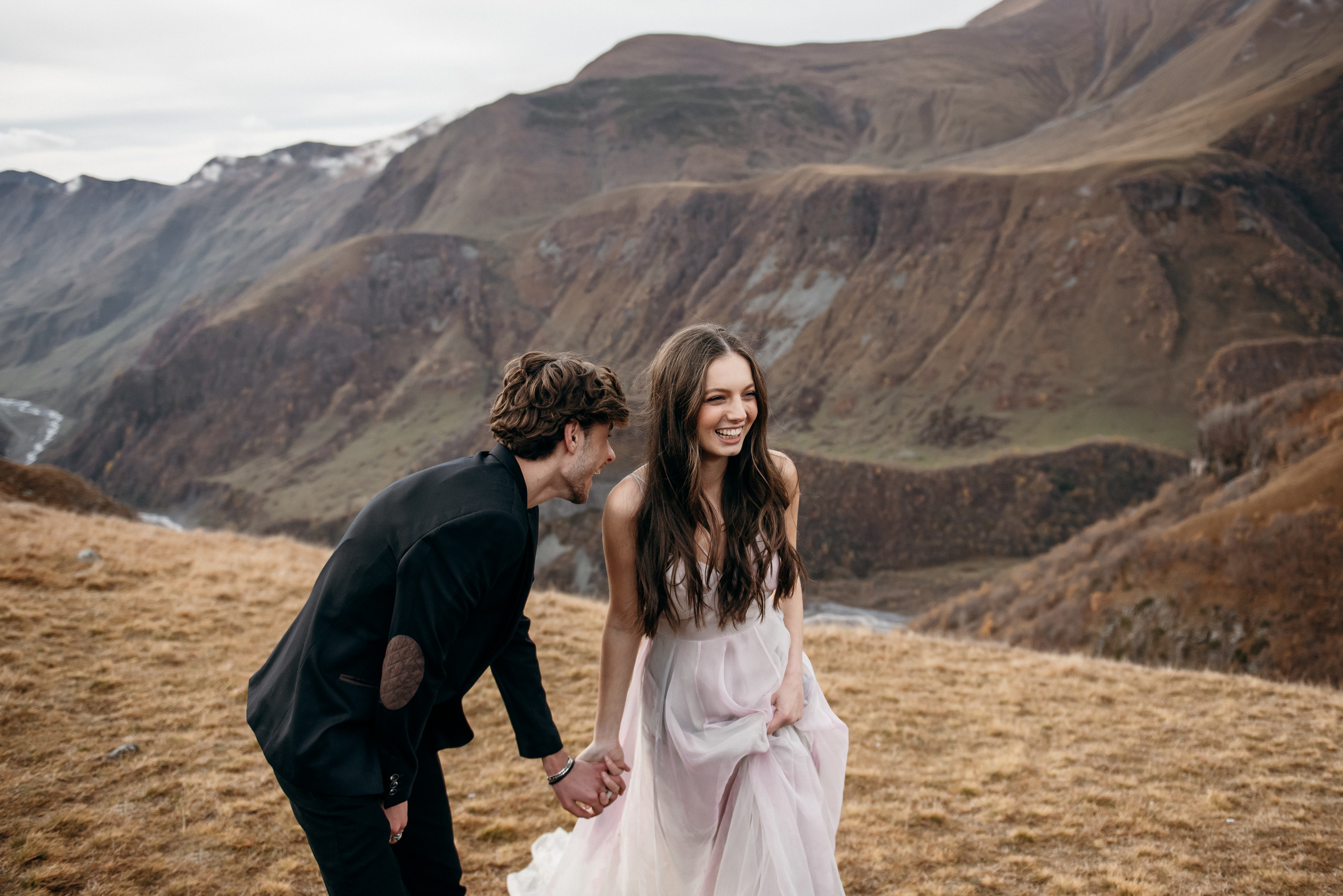 Георг и Сали, Грузия, Гудаури 2018. Свадебный фотограф Наталья Доронина