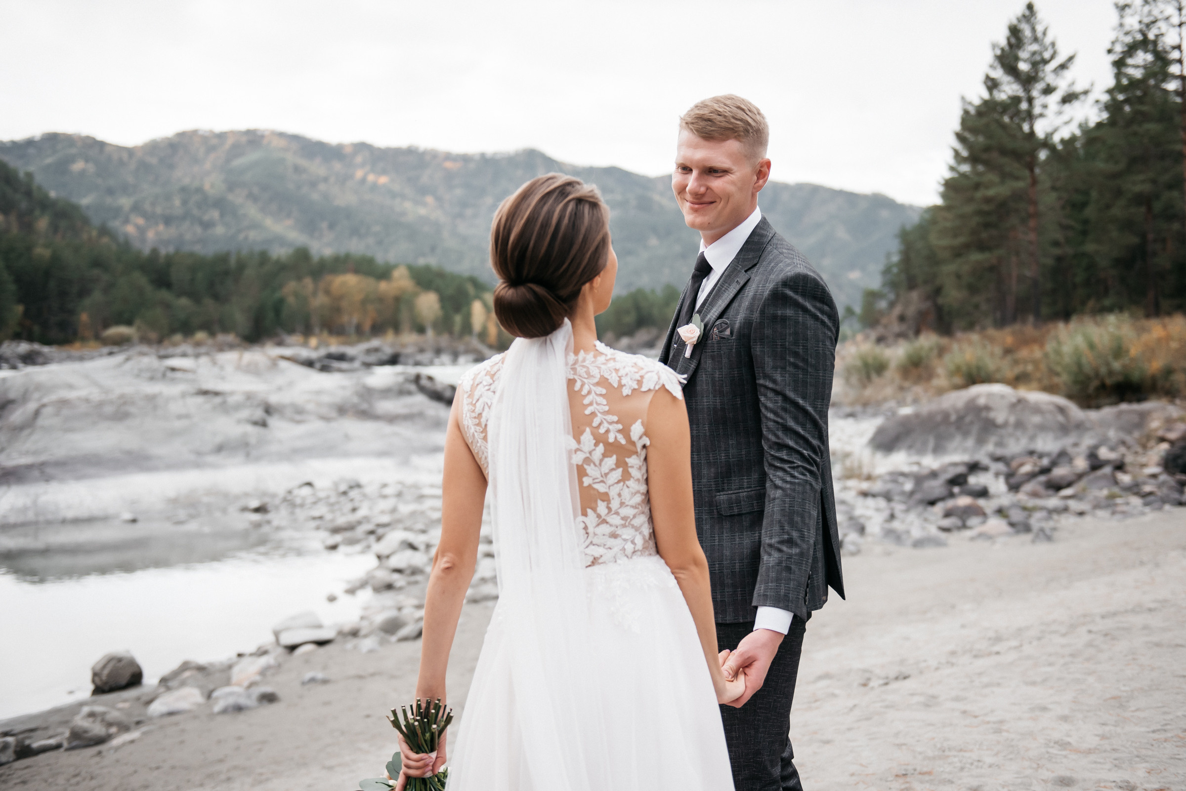 Серегей и Екатерина, Алтай. Свадебный фотограф Наталья Доронина