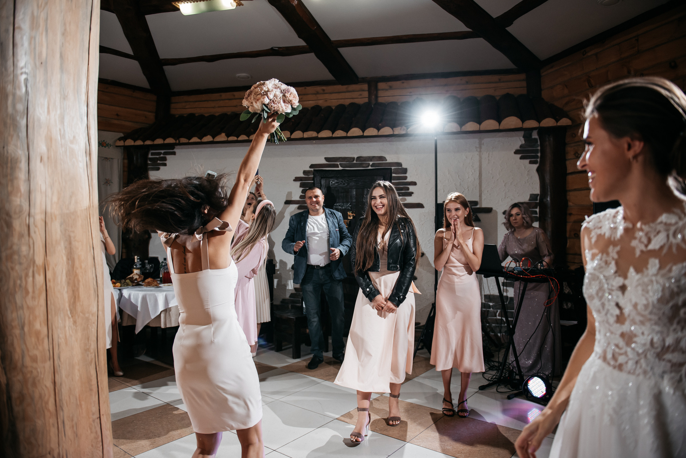 Серегей и Екатерина, Алтай. Свадебный фотограф Наталья Доронина