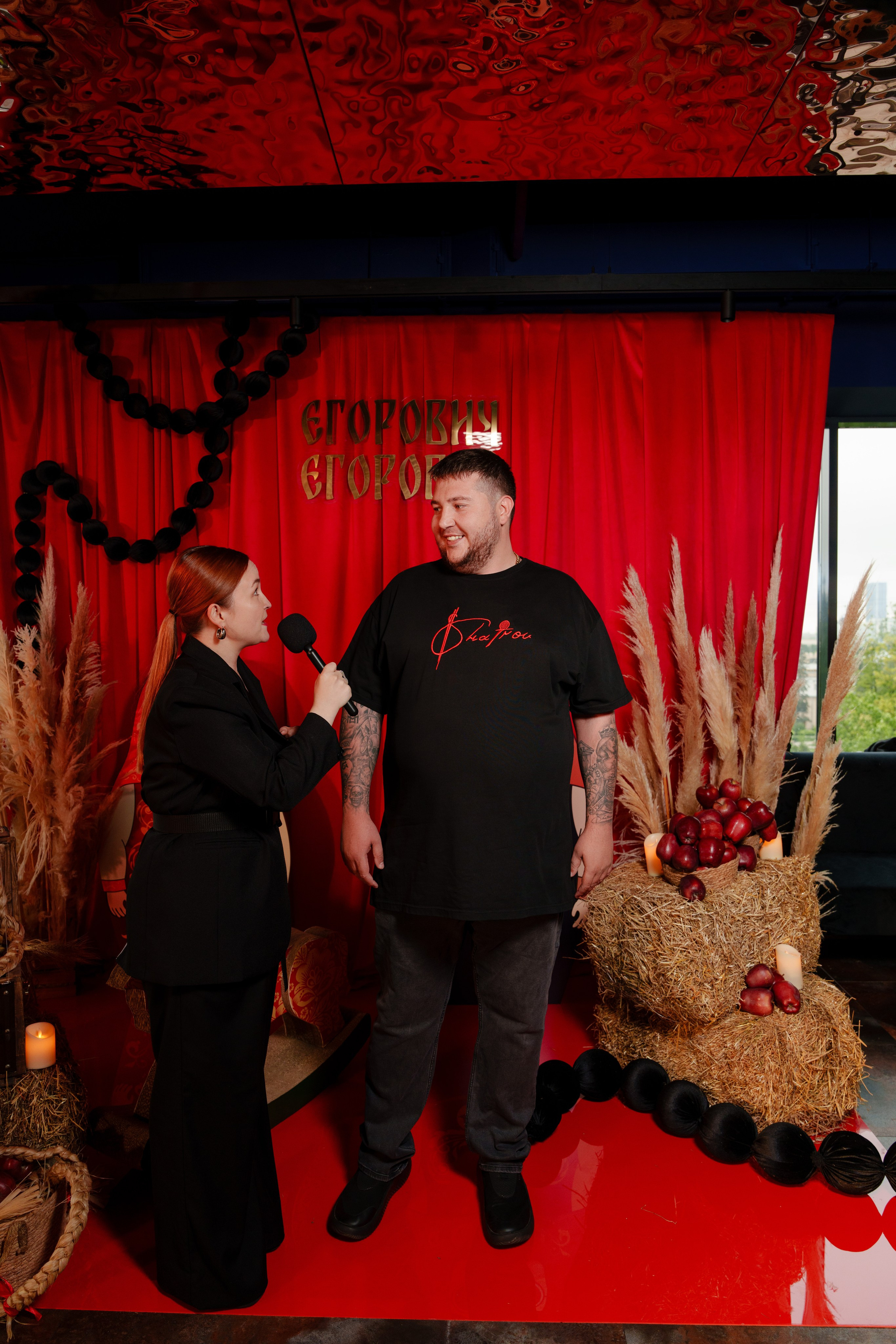 Репортажный фотограф на гендер пати в славянском стиле в Москве. Репортажный фотограф Москва Сергей Дружинин