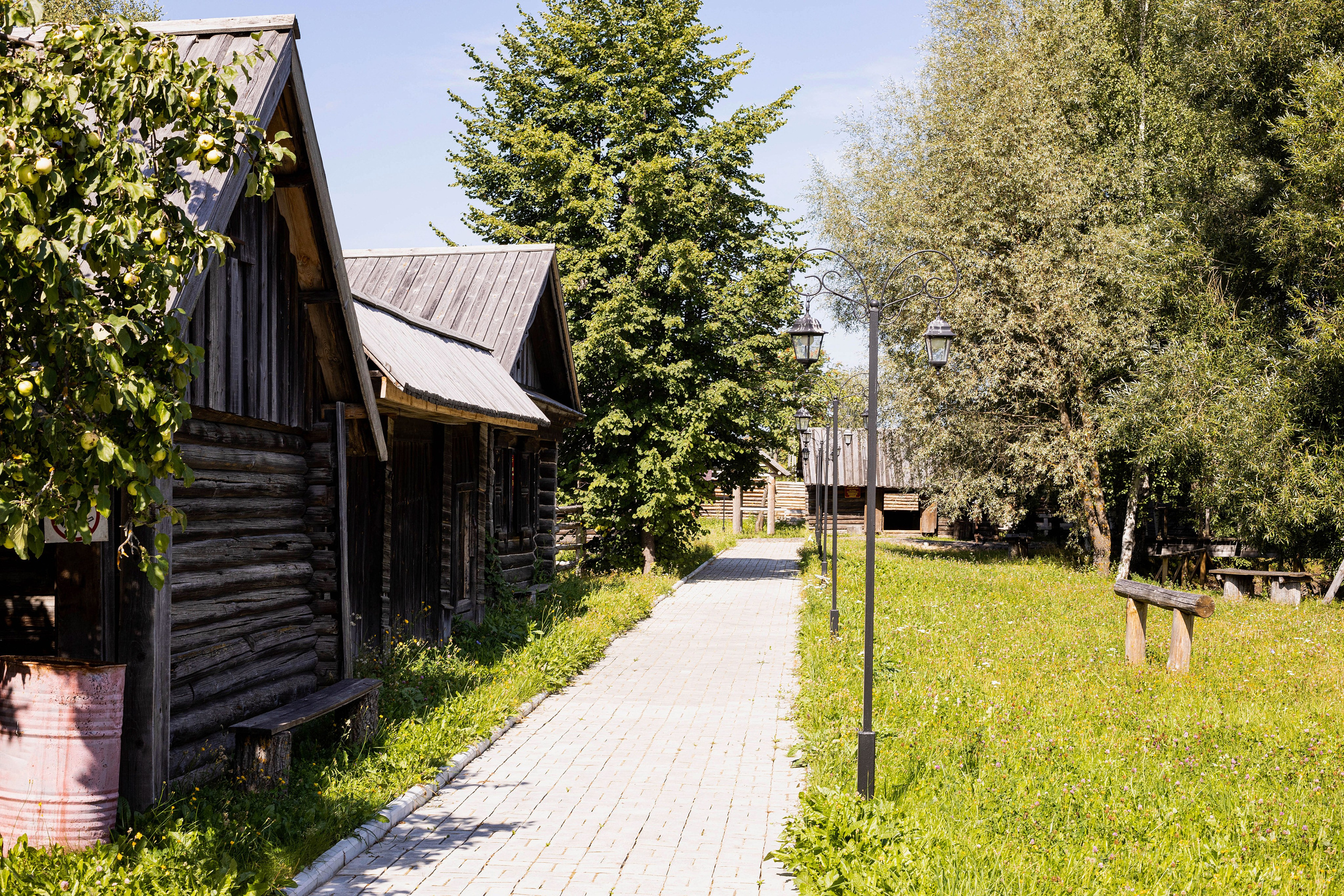 Фотосессия с Екатериной Анисимовой в Ибресинском этнографическом музее. Портретный и репортажный фотограф в Чебоксарах Андриян Чаркин