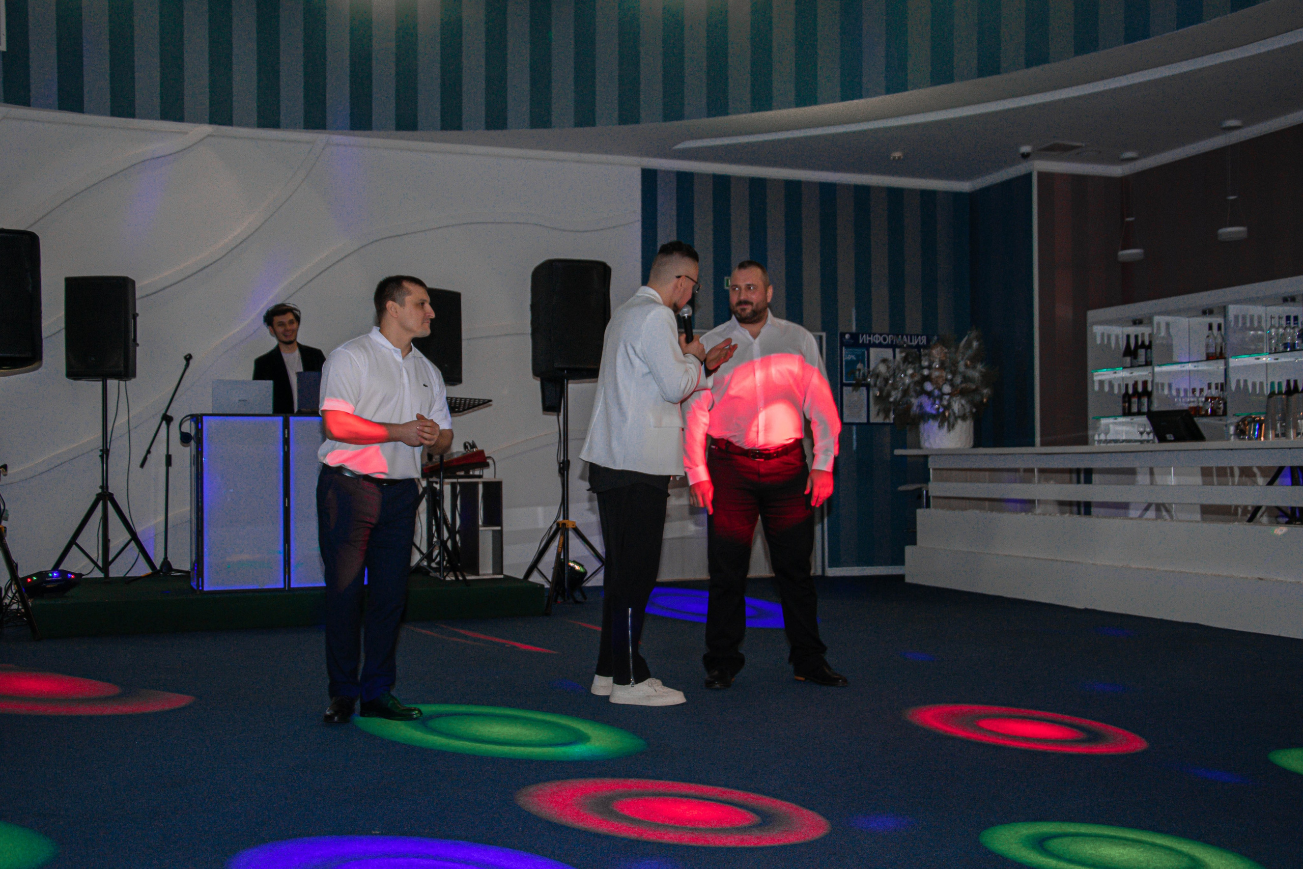 Корпоратив. Женский фотограф в Людиново и Киров