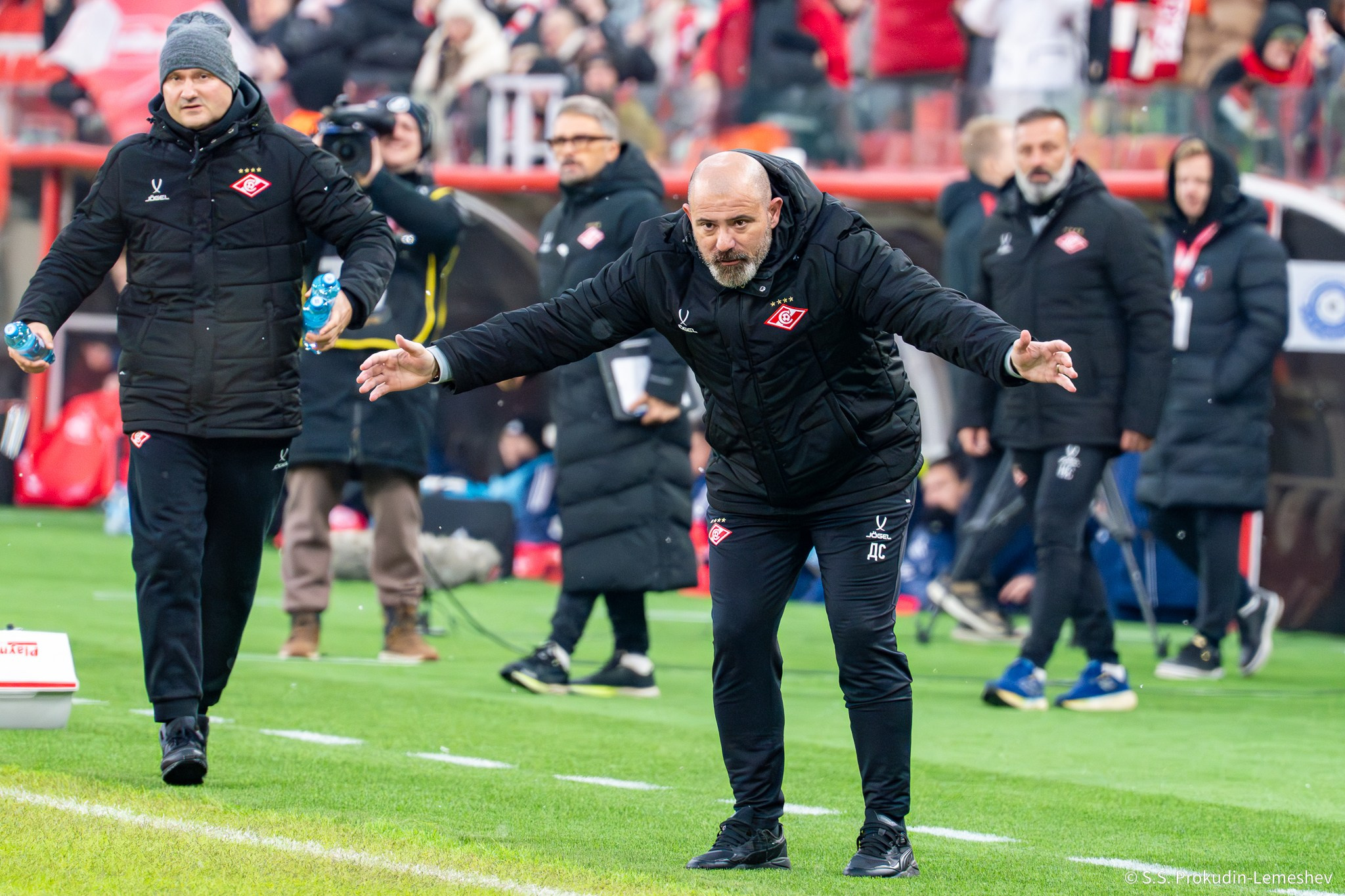 Спартак-Оренбург. Фотограф. Репортаж. Спорт. Концерты и мероприятия