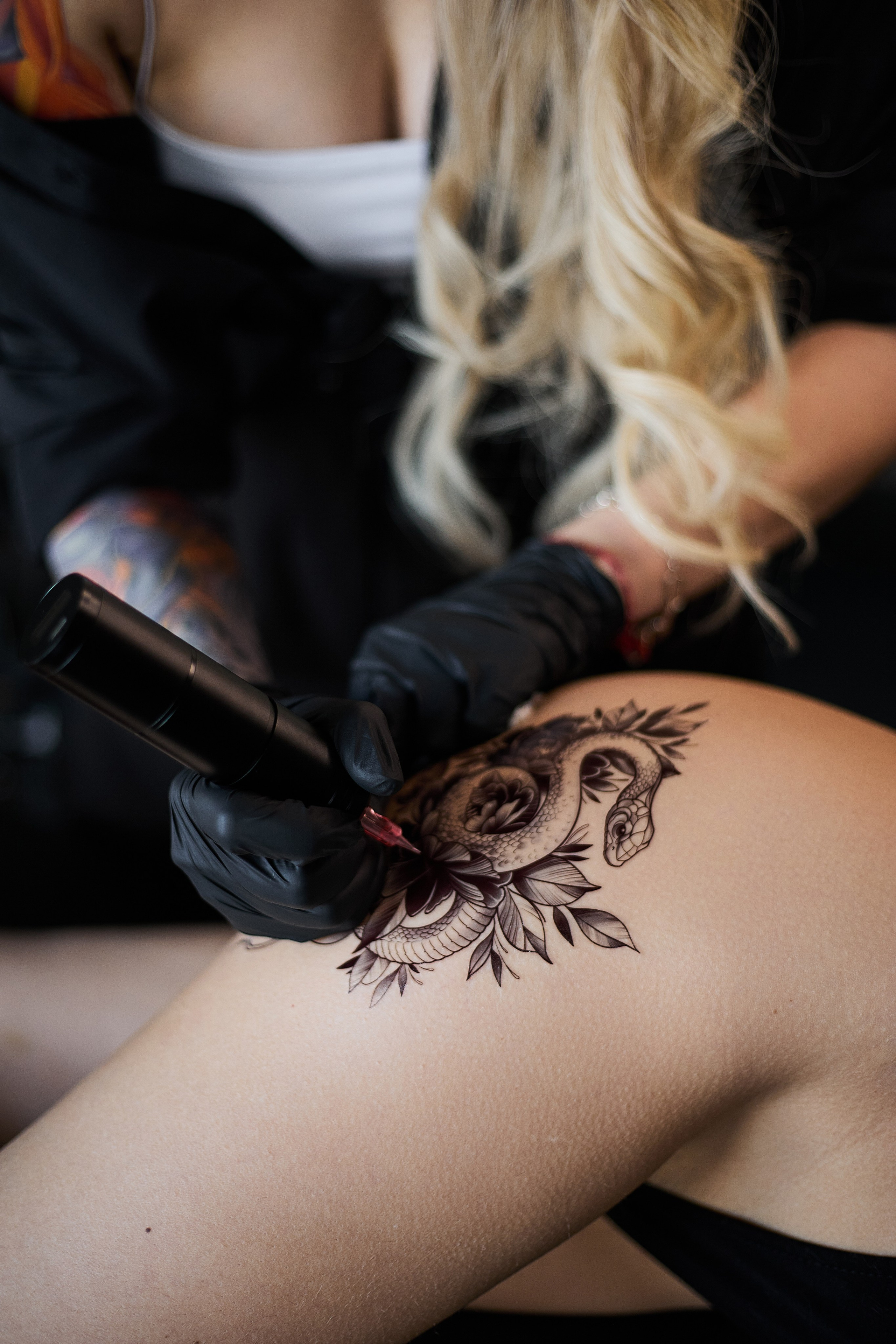 Тату мастер. Репортажный Фотограф Москва Дарья Лунева