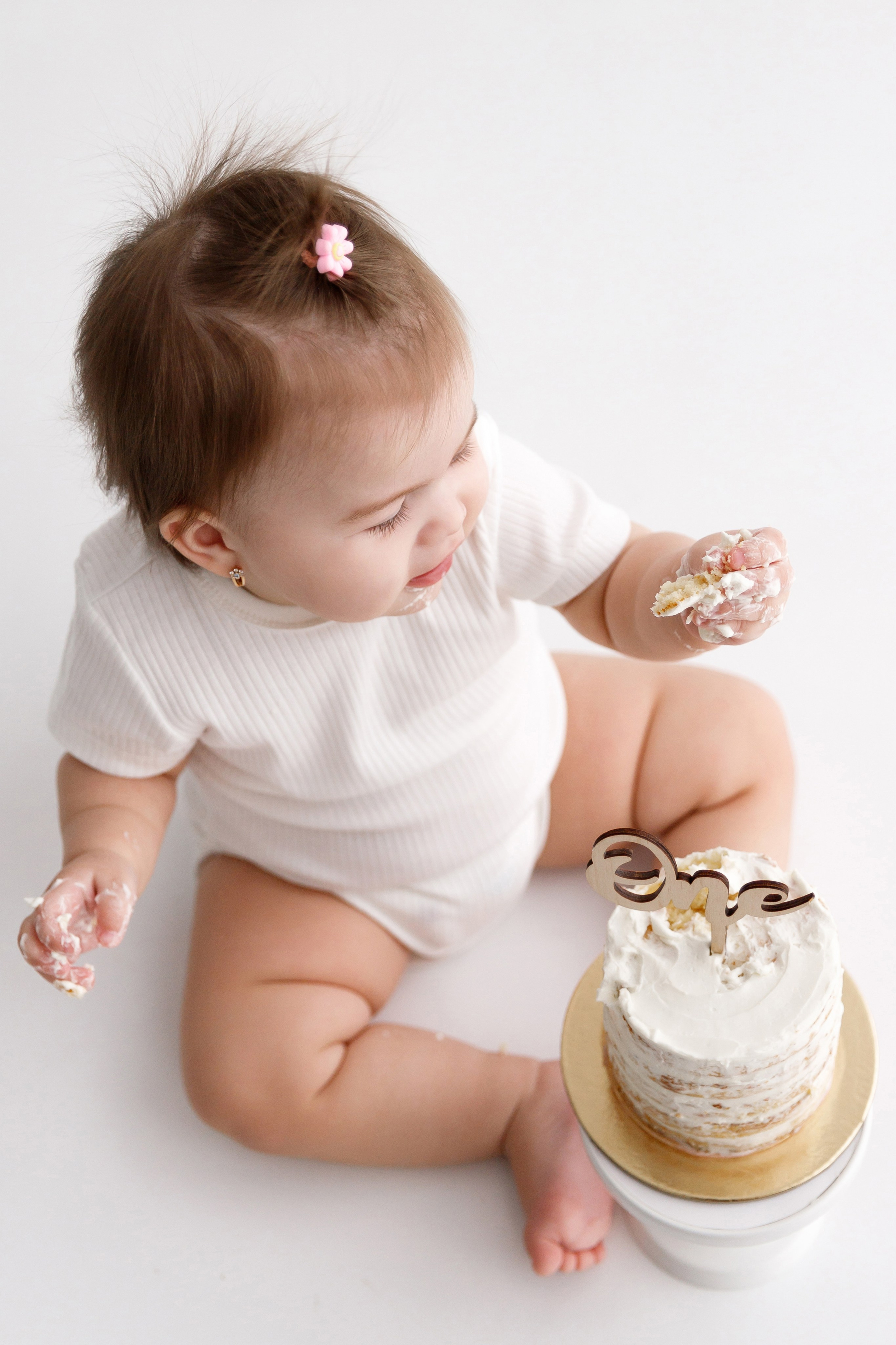 Годик Алисе. Фотограф новорожденных Славянск-на-Кубани Куцевольская Екатерина