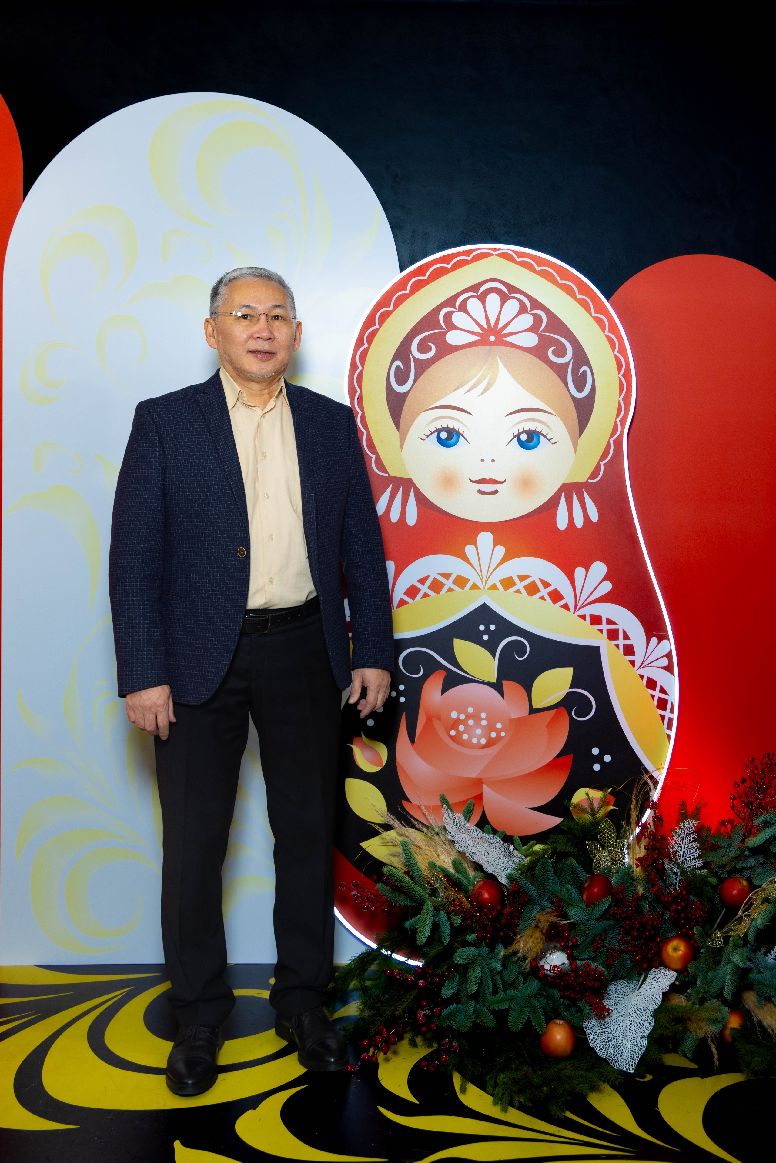 ФОТОЗОНА МАТРЕШКА. PRO-AGELESS