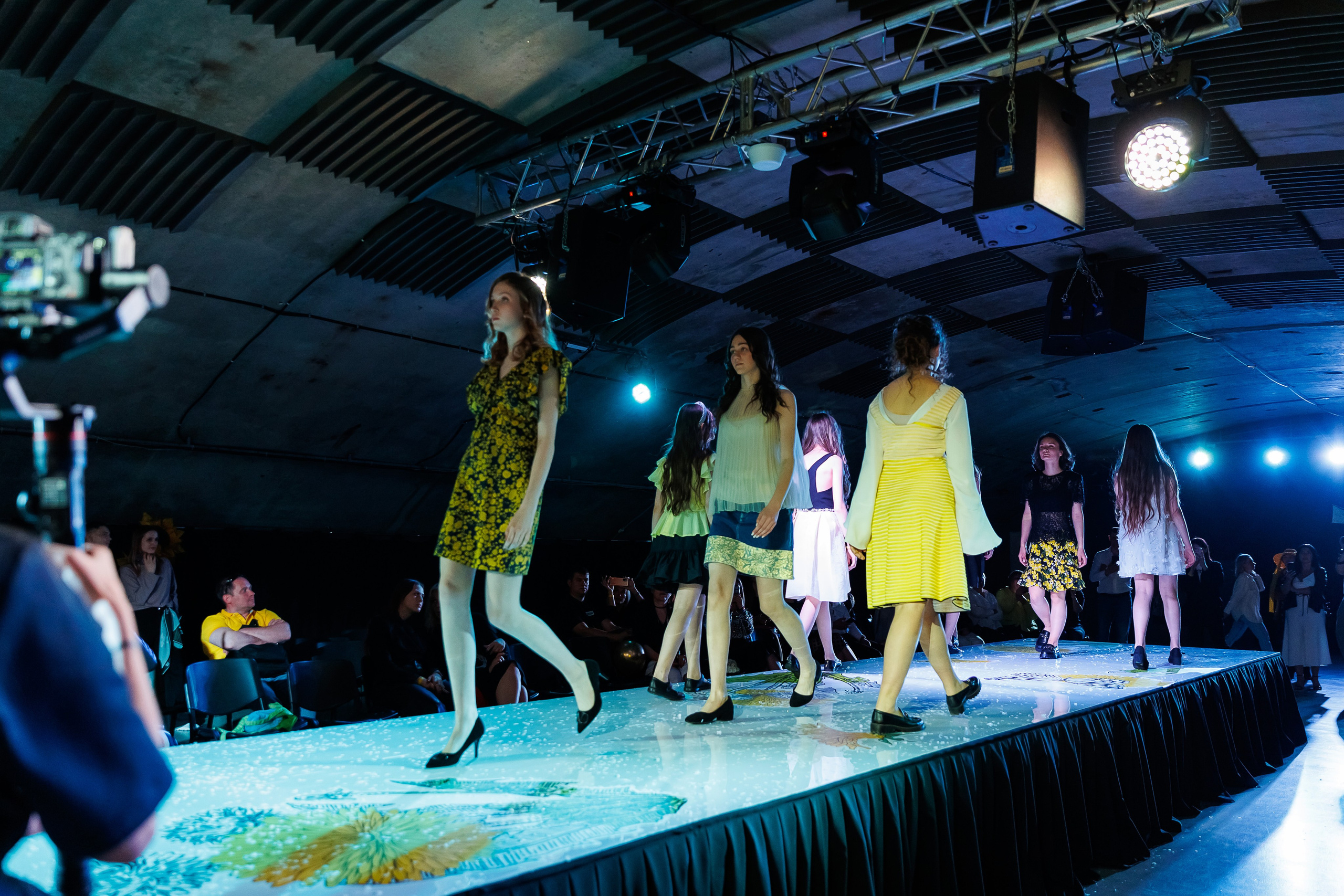 Показ Надежды Шибиной от журнала «Жираf». Фотограф Новосибирск — Наталья Гресь