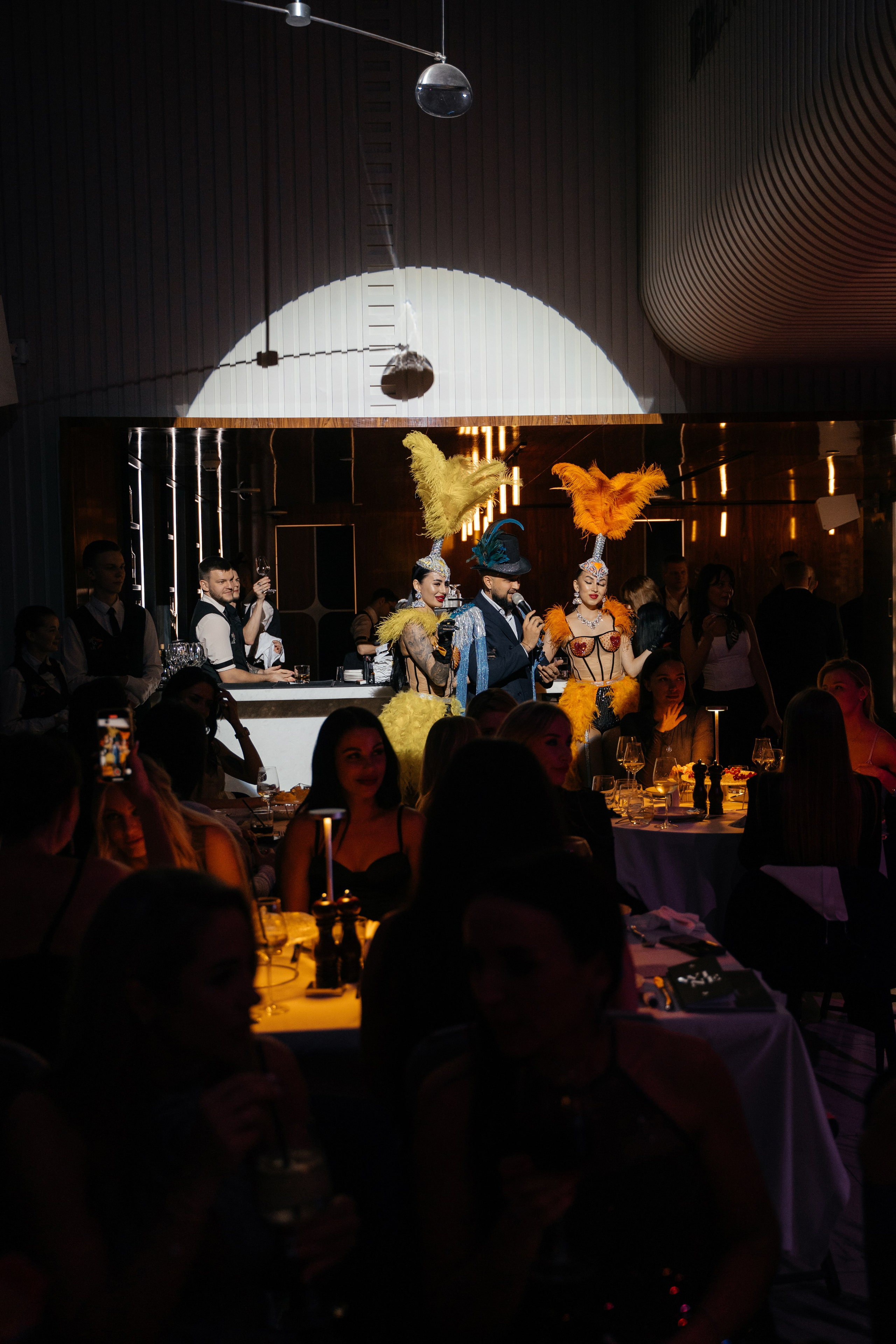 8 марта (пятница). BENUAR Restaurant