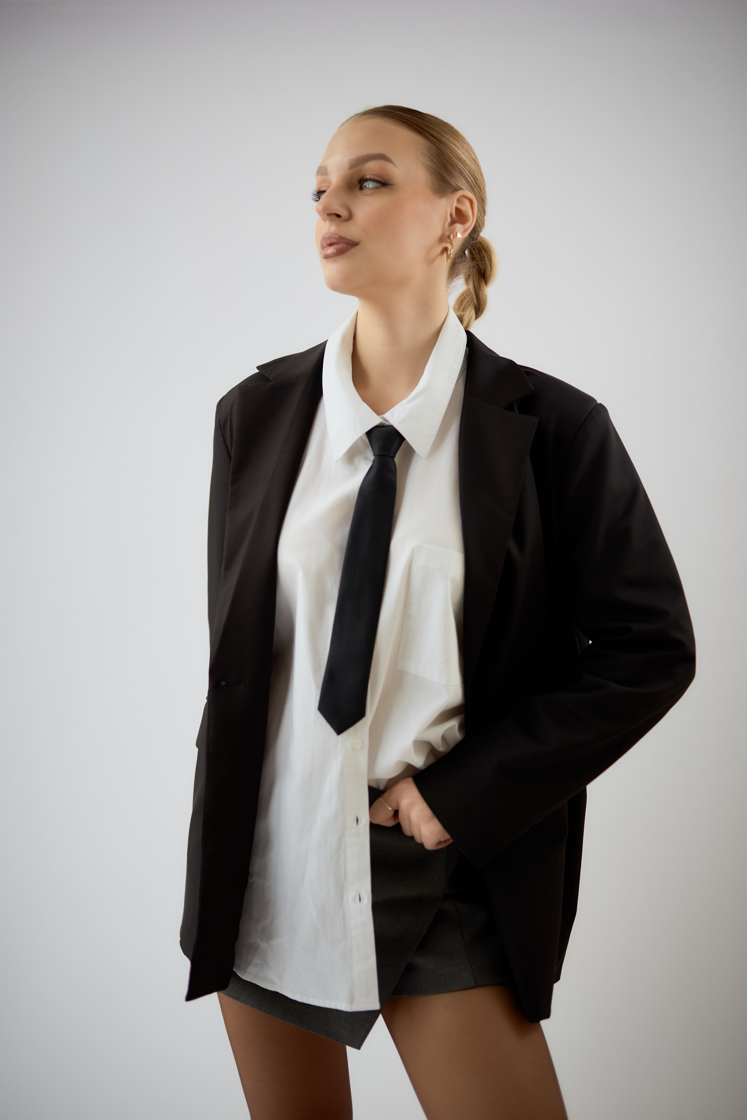 Женский портрет/студийная съёмка. El.Mitrofanova | фотограф Калининград