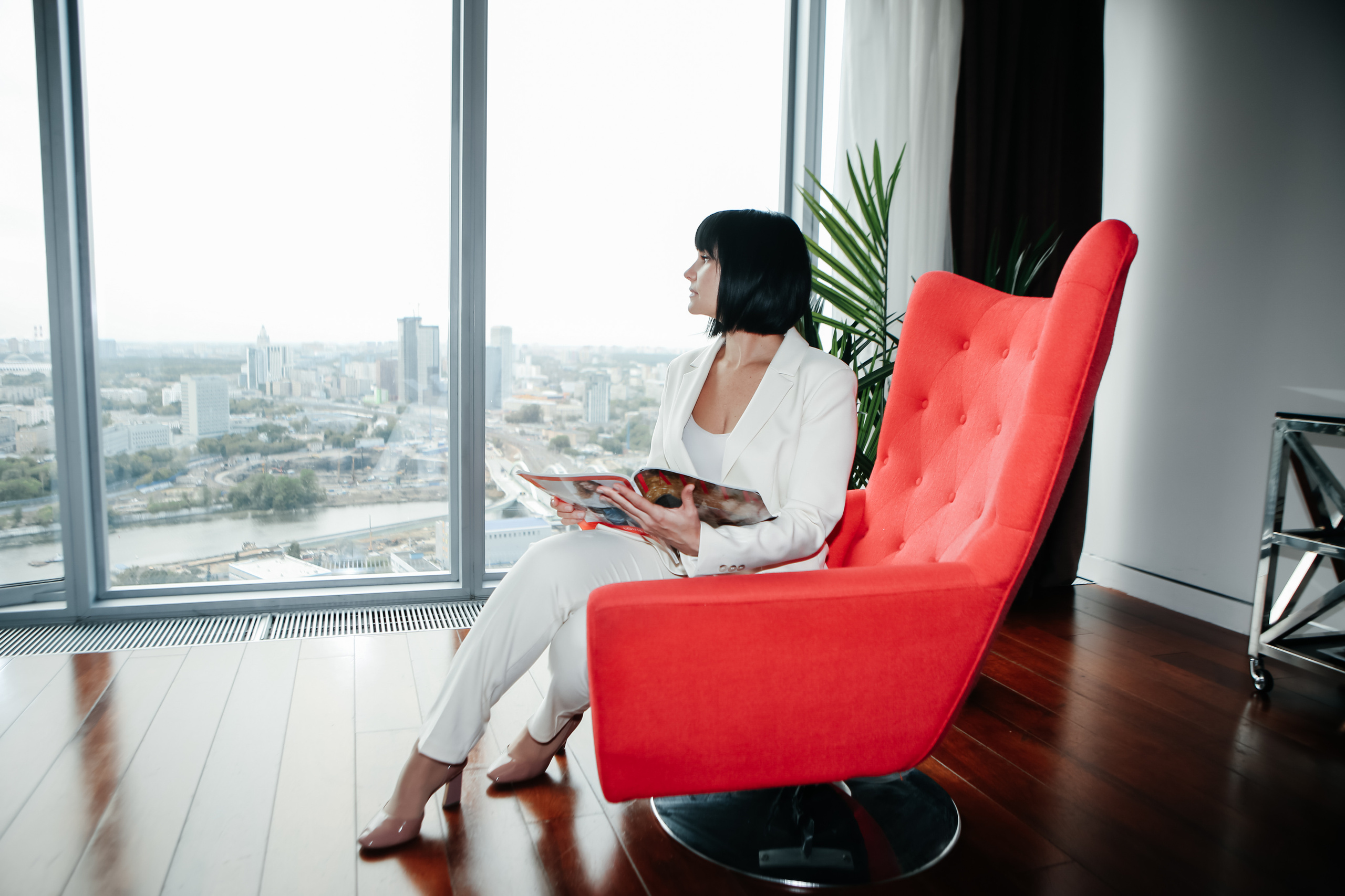 Контент съёмка в Сити. Фотограф на Новой риге и в Москве Елена Елис