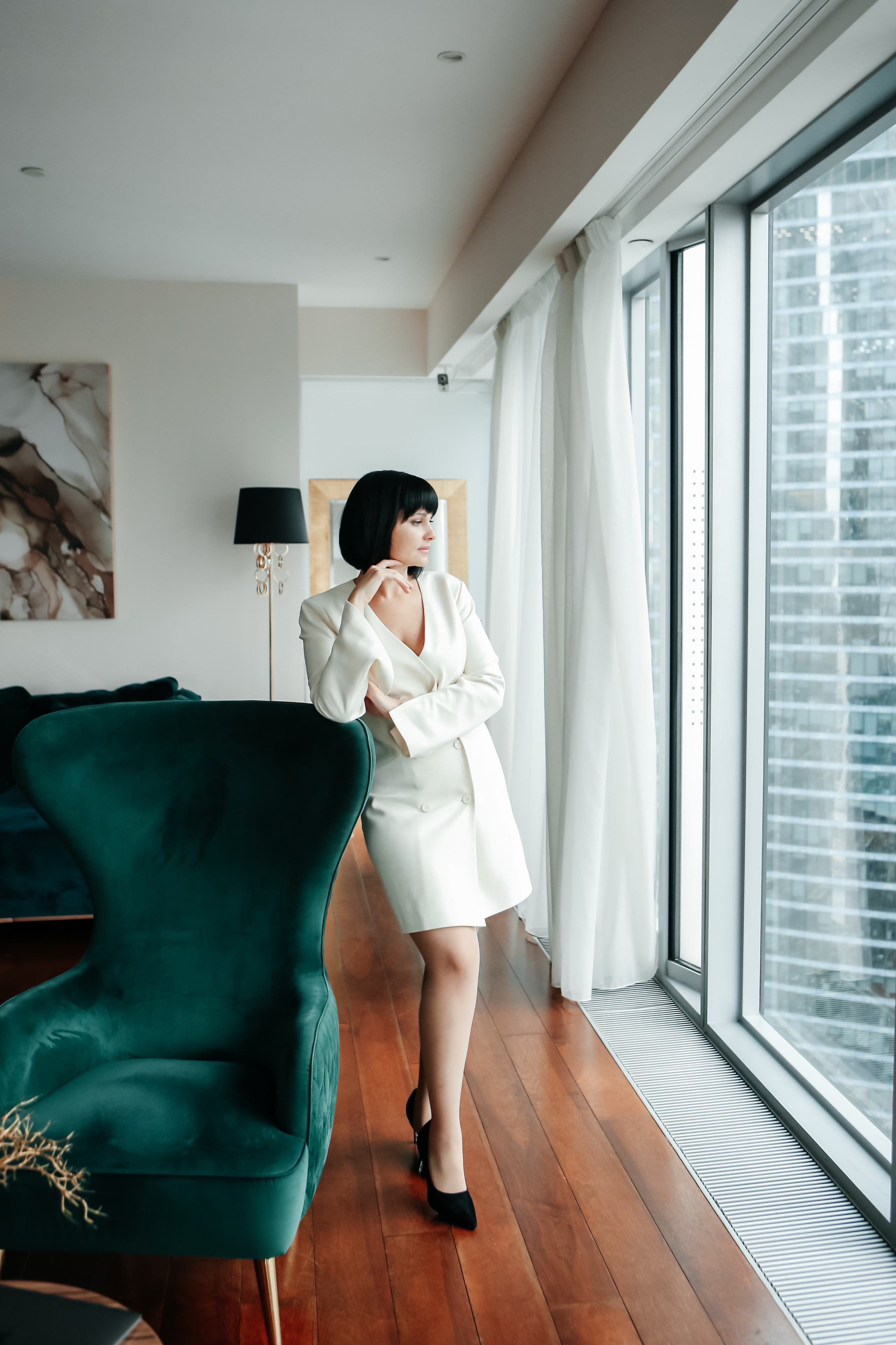 Контент съёмка в Сити. Фотограф на Новой риге и в Москве Елена Елис