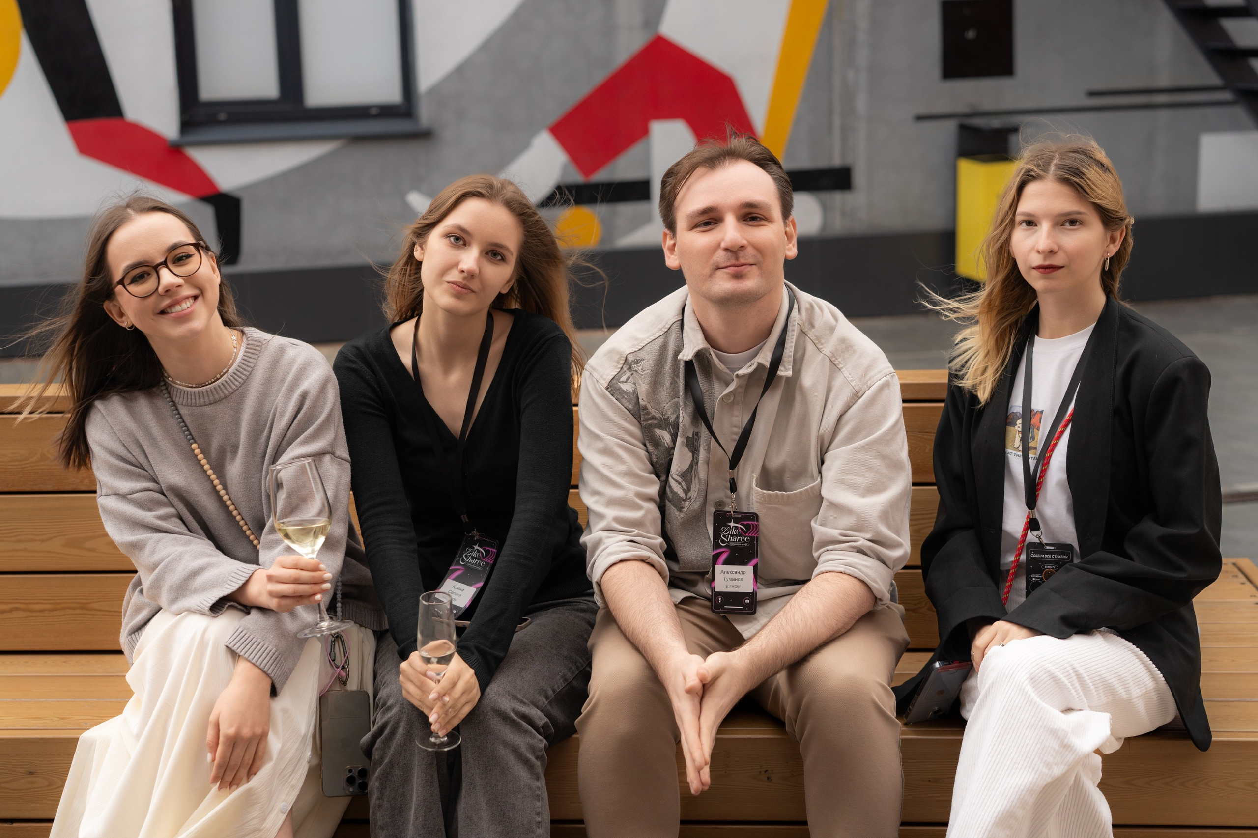 Like Share. Фотограф Дмитрий Алехин. Репортажная съемка мероприятий в Москве