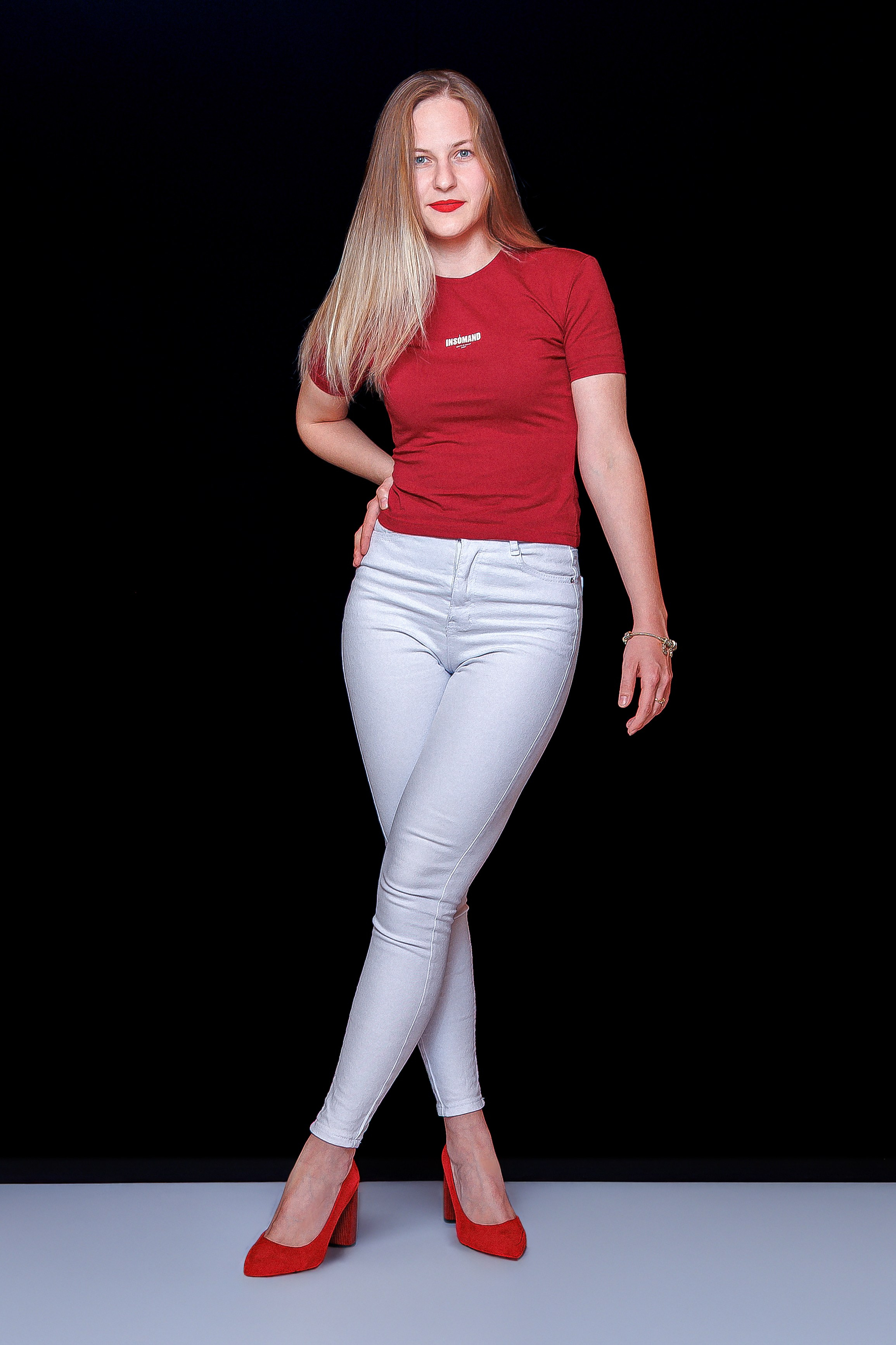 Фотосессия для девушки. Мск. Красивая фотосессия с визажем дома. 