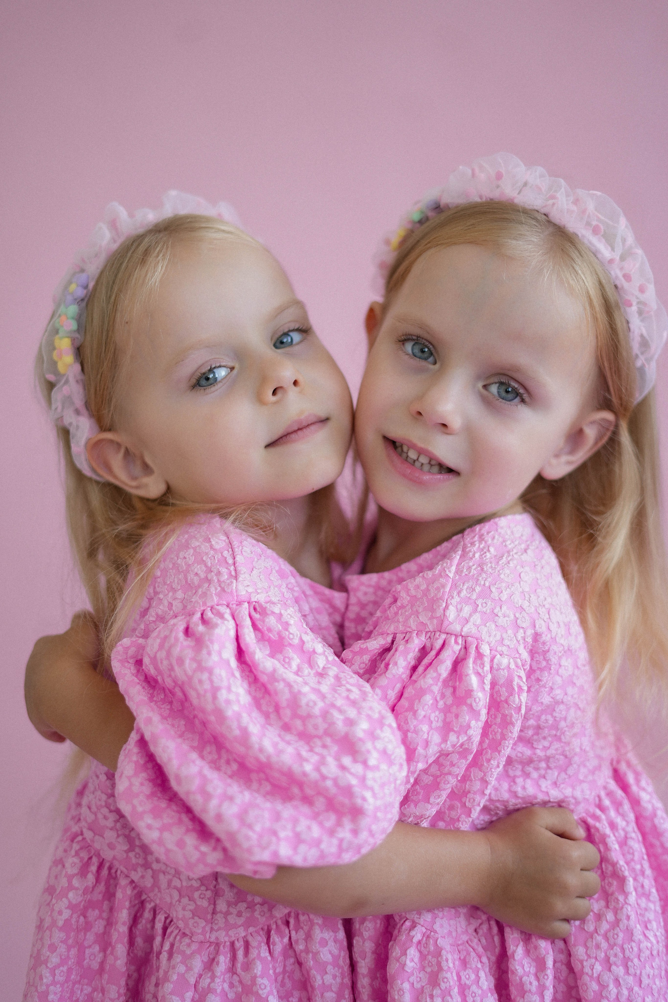 Катя и Варя день рождение. Фотограф Волгоград Анастасия Ли