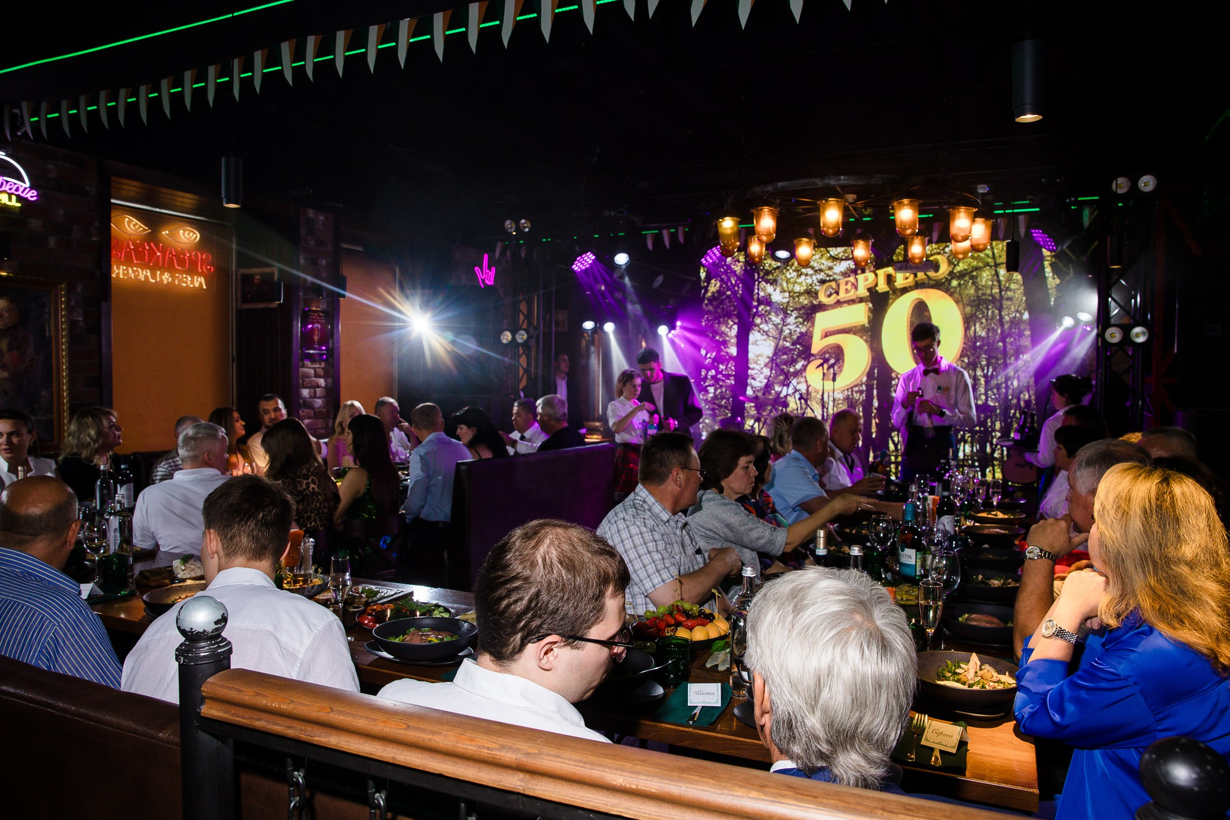 Репортажная съёмка. Свадебный фотограф в Иваново Гитарина Черняева